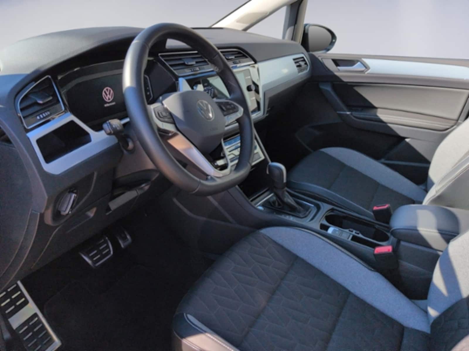Volkswagen Touran – Bild 12