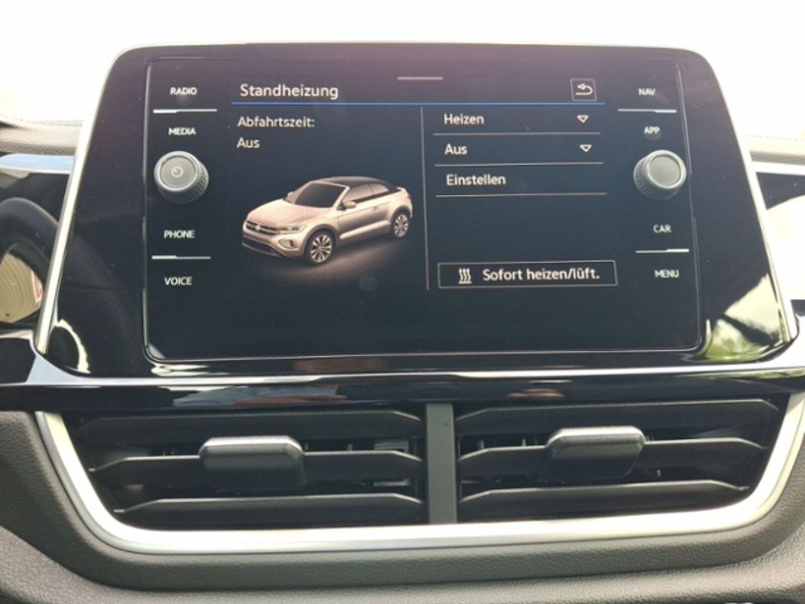 Volkswagen T-Roc Cabriolet – Bild 18