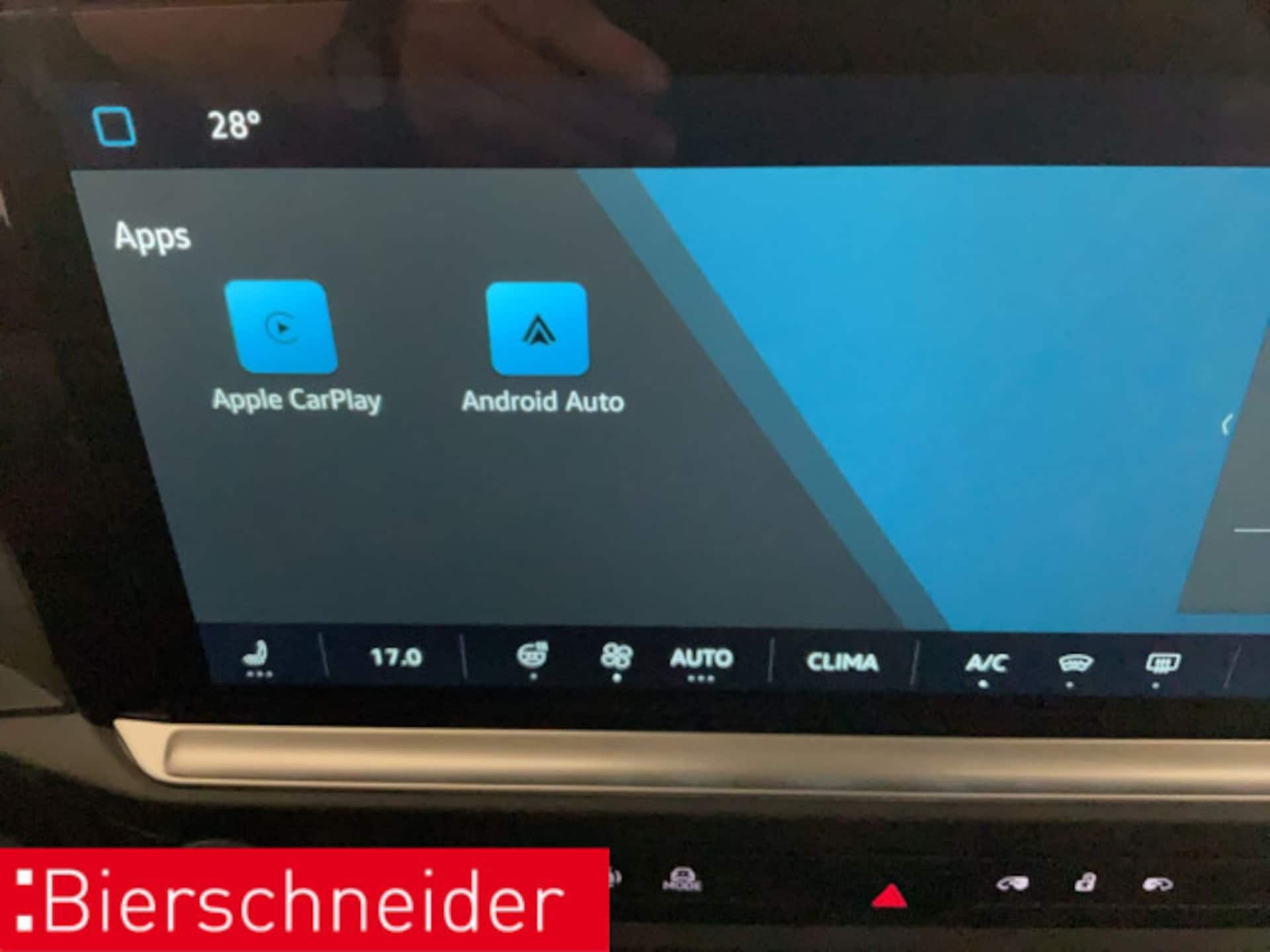 Volkswagen e-Caravelle Langer Radstand Life