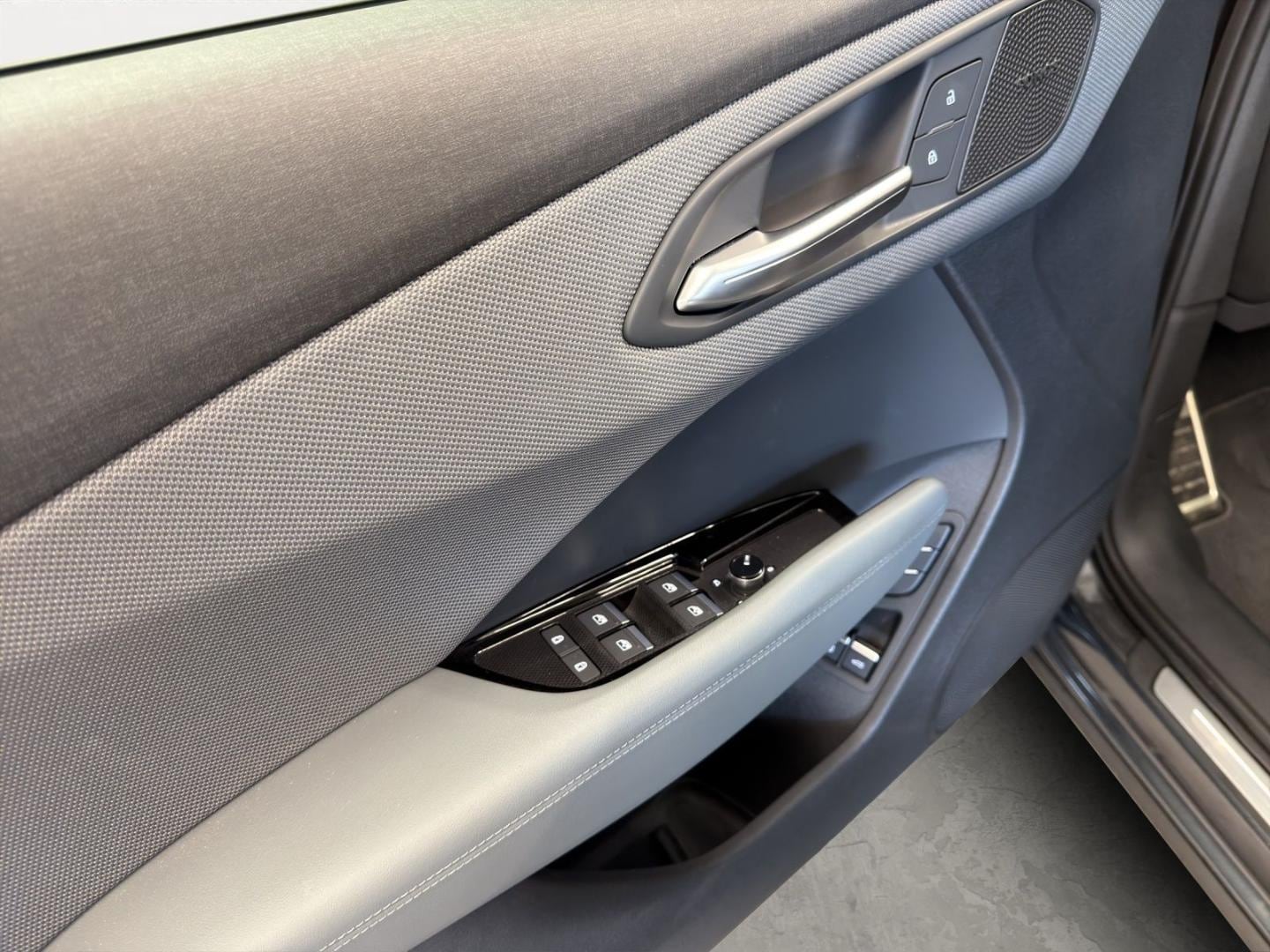 Bild über Audi Q3 SUV e-hybrid e-hybrid 200 kW S tronic - für weitere Informationen kontaktieren Sie den Audi Partner