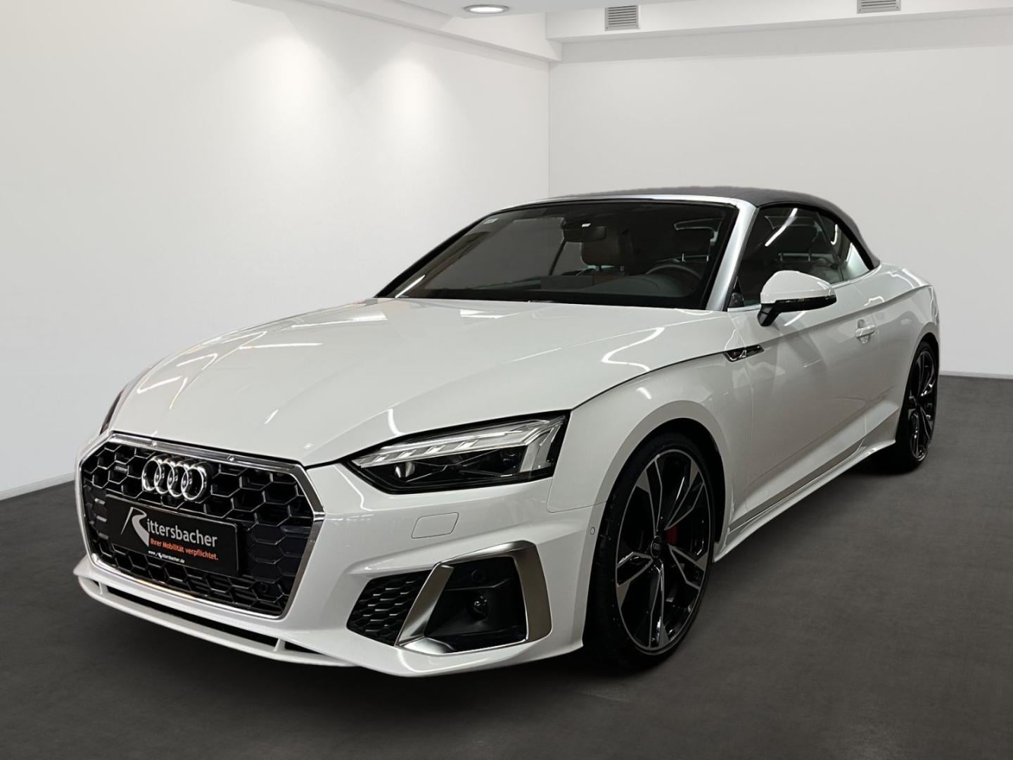 Bild über Audi A5 Cabriolet S line 45 TFSI quattro S tronic - für weitere Informationen kontaktieren Sie den Audi Partner