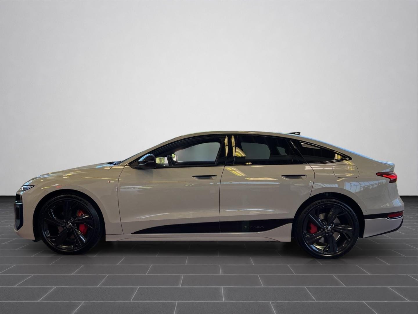 Bild über Audi A6 Sportback e-tron S line business e-tron performance 270 kW - für weitere Informationen kontaktieren Sie den Audi Partner
