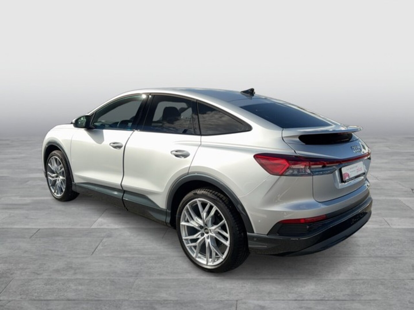 Bild über Audi Q4 Sportback e-tron 40 e-tron - für weitere Informationen kontaktieren Sie den Audi Partner
