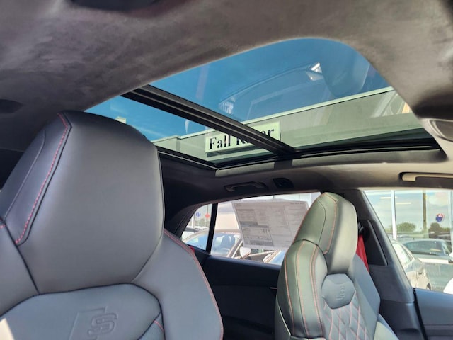 2026 Audi SQ8 Prestige - Photo 17