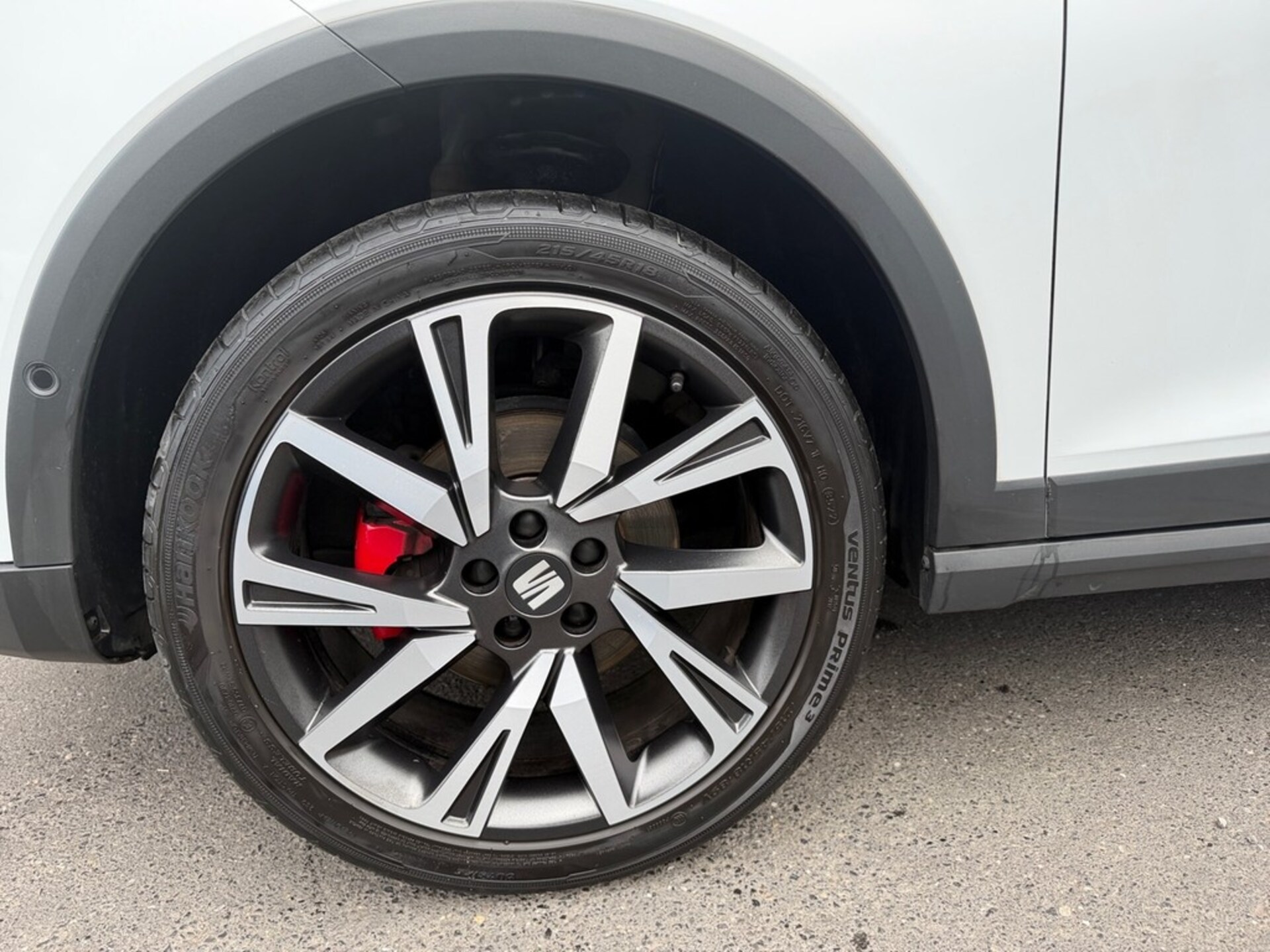 SEAT Arona FR