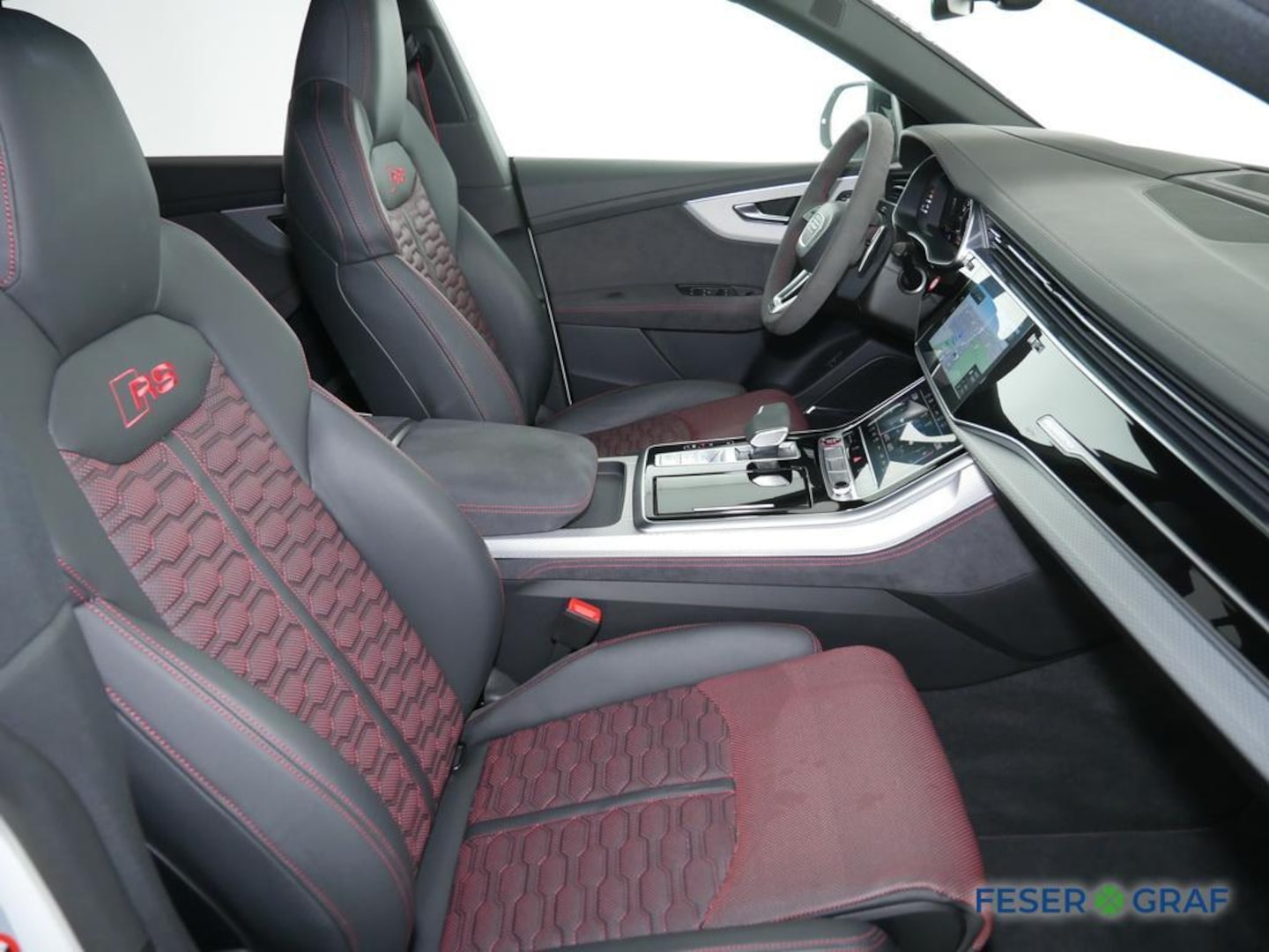 Bild über Audi RS Q8 SUV TFSI quattro 441 kW tiptronic - für weitere Informationen kontaktieren Sie den Audi Partner