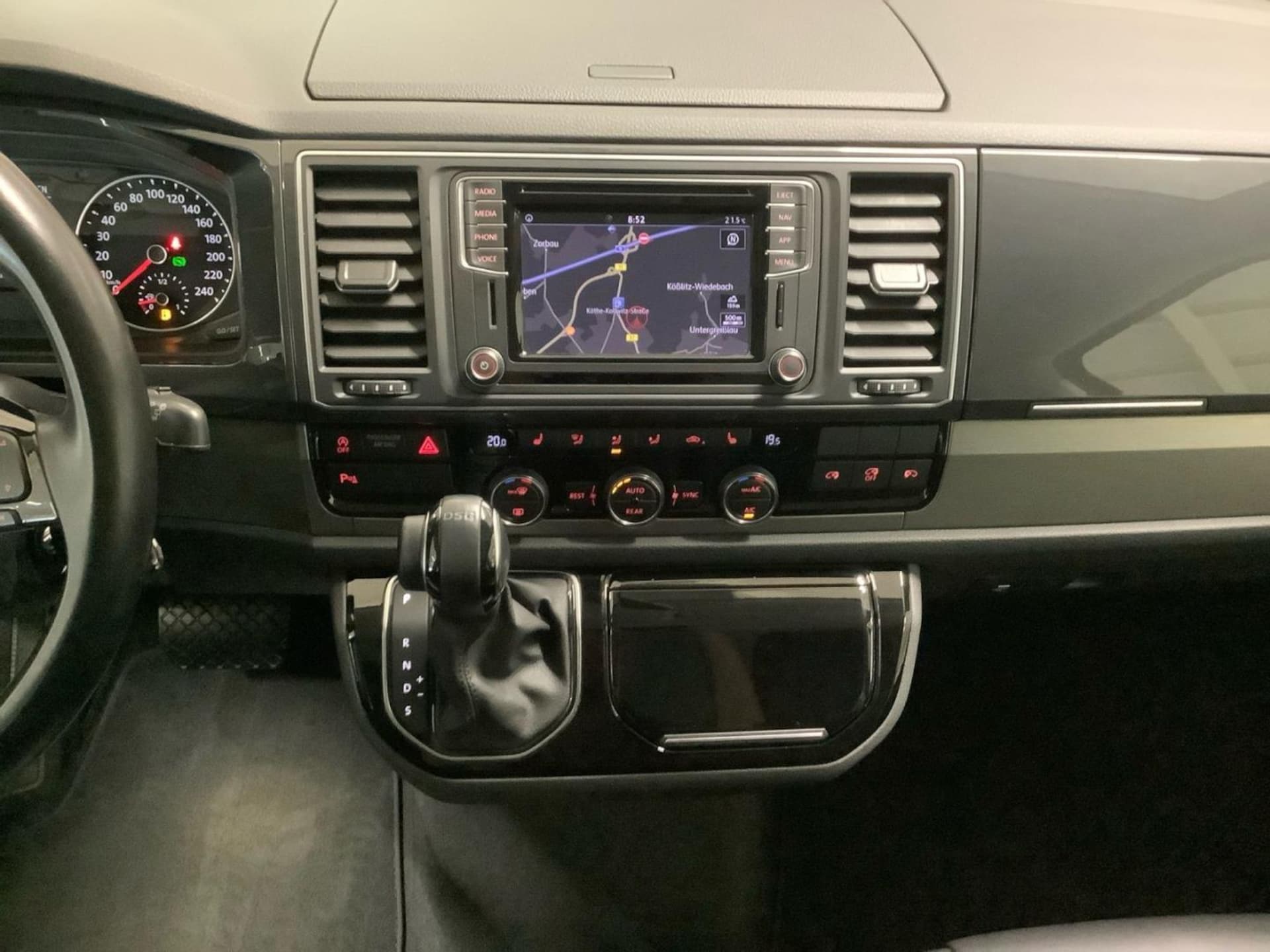 Volkswagen T6 Multivan Comfortline