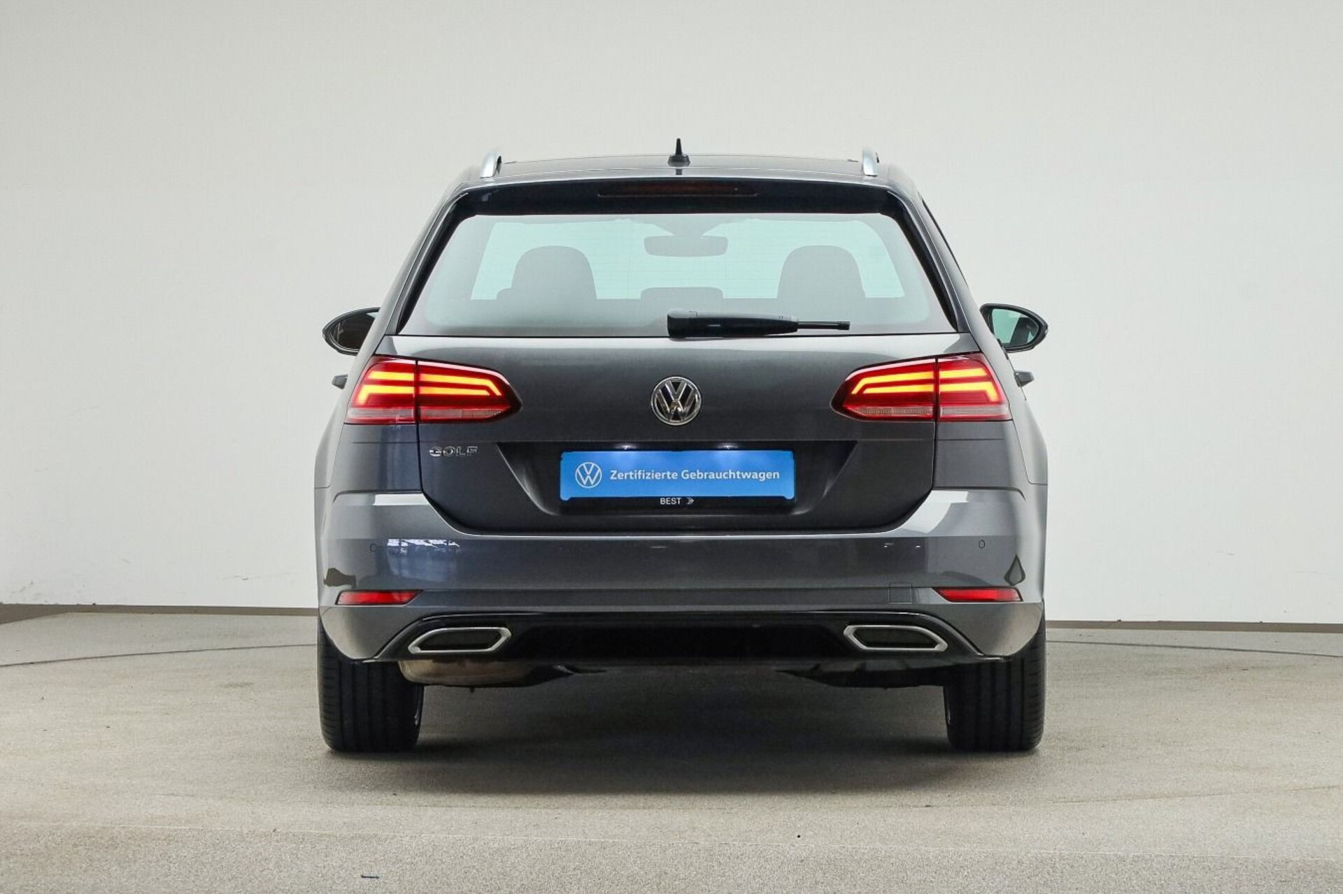Volkswagen Golf Variant R-Line