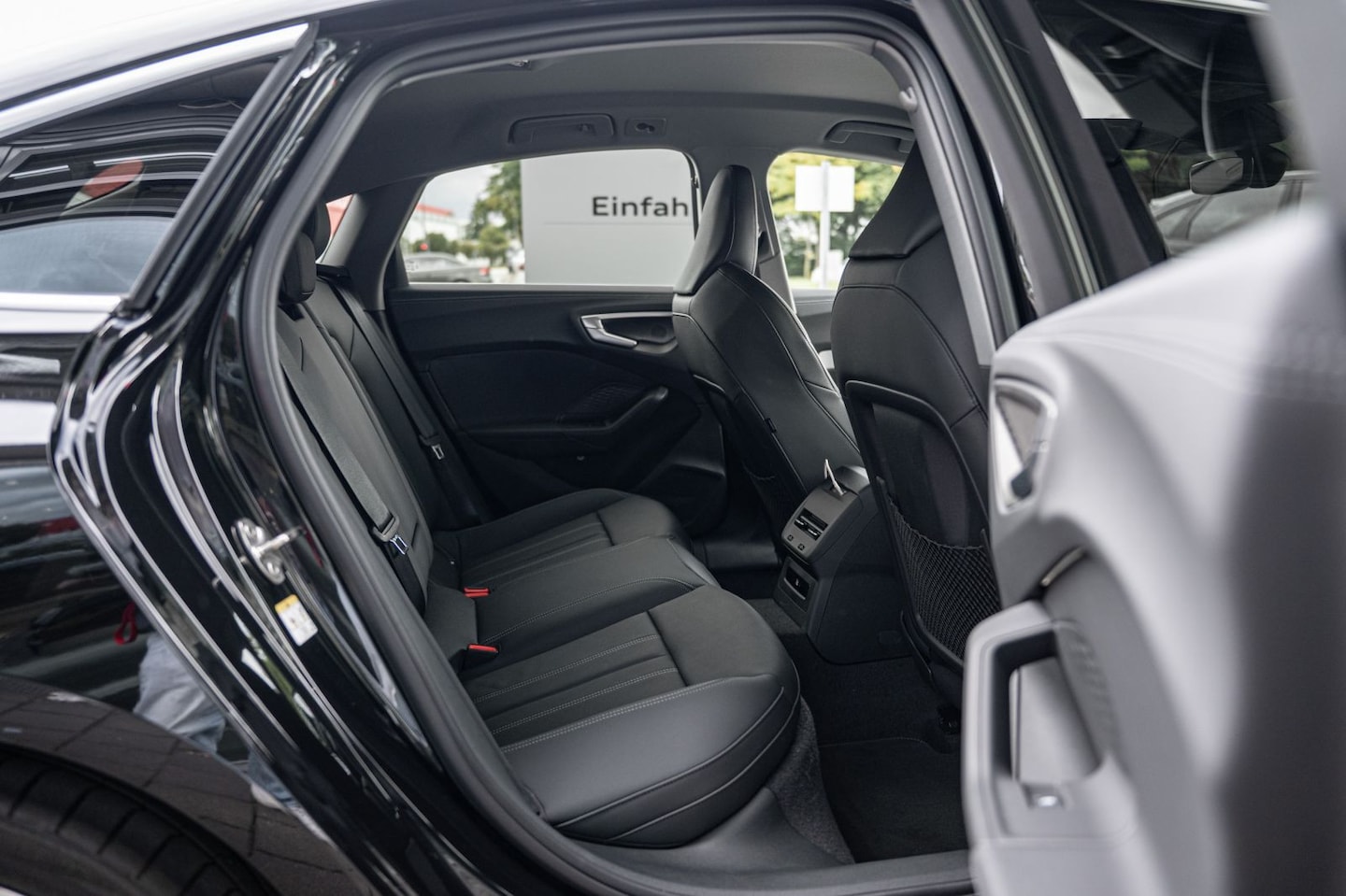 Bild über Audi A5 Limousine TFSI 110 kW S tronic - für weitere Informationen kontaktieren Sie den Audi Partner