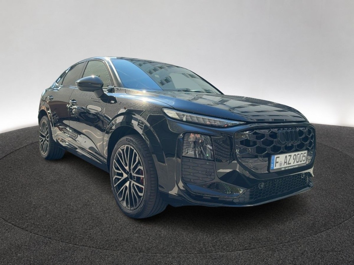 Bild über Audi Q3 Sportback TFSI quattro 150 kW S tronic - für weitere Informationen kontaktieren Sie den Audi Partner