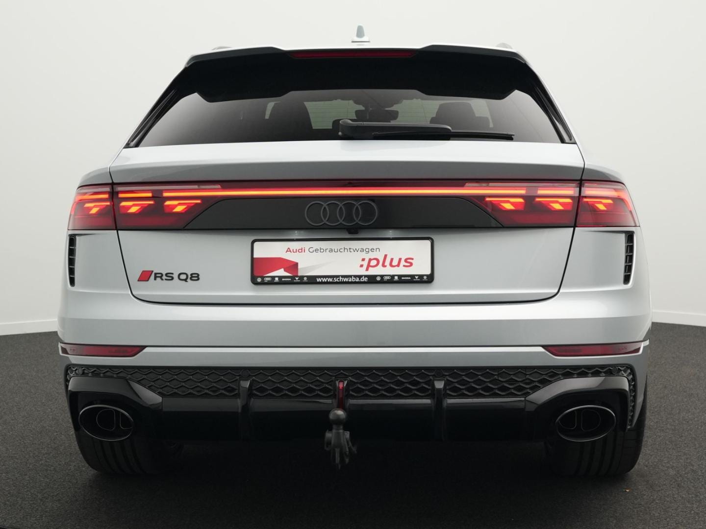 Bild über Audi RS Q8 SUV TFSI quattro 441 kW tiptronic - für weitere Informationen kontaktieren Sie den Audi Partner