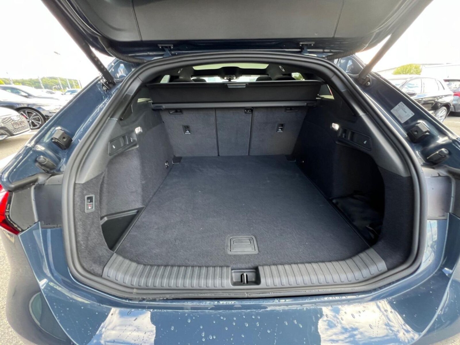 Audi A6 Avant e-tron – Bild 12