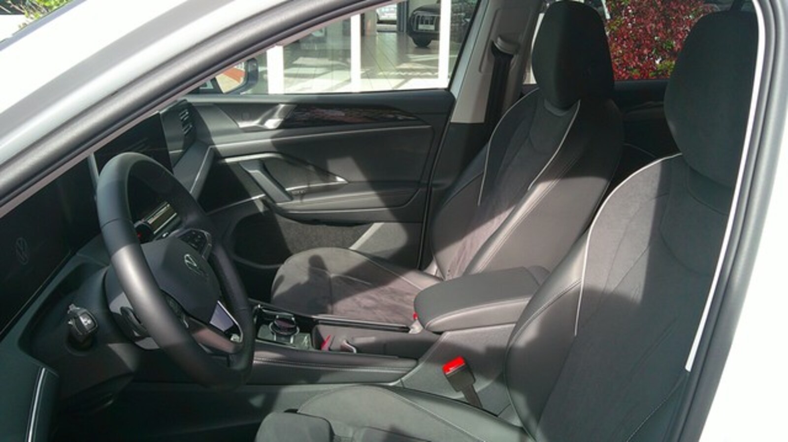 Volkswagen Tiguan – Bild 10