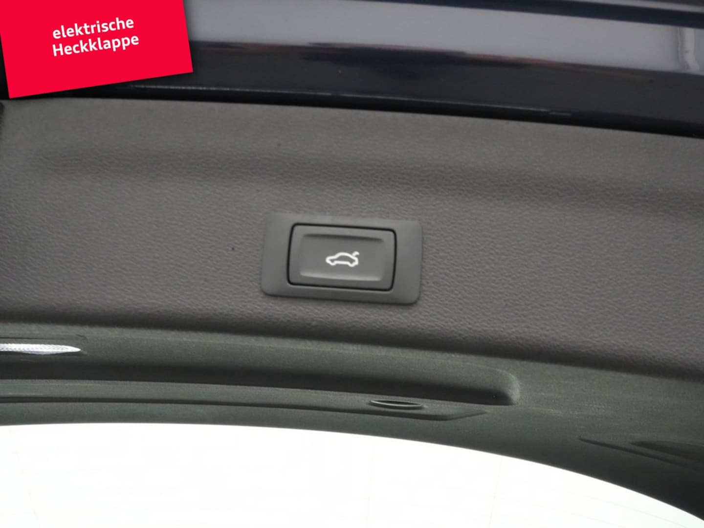 Bild über Audi S6 Avant TDI quattro tiptronic - für weitere Informationen kontaktieren Sie den Audi Partner