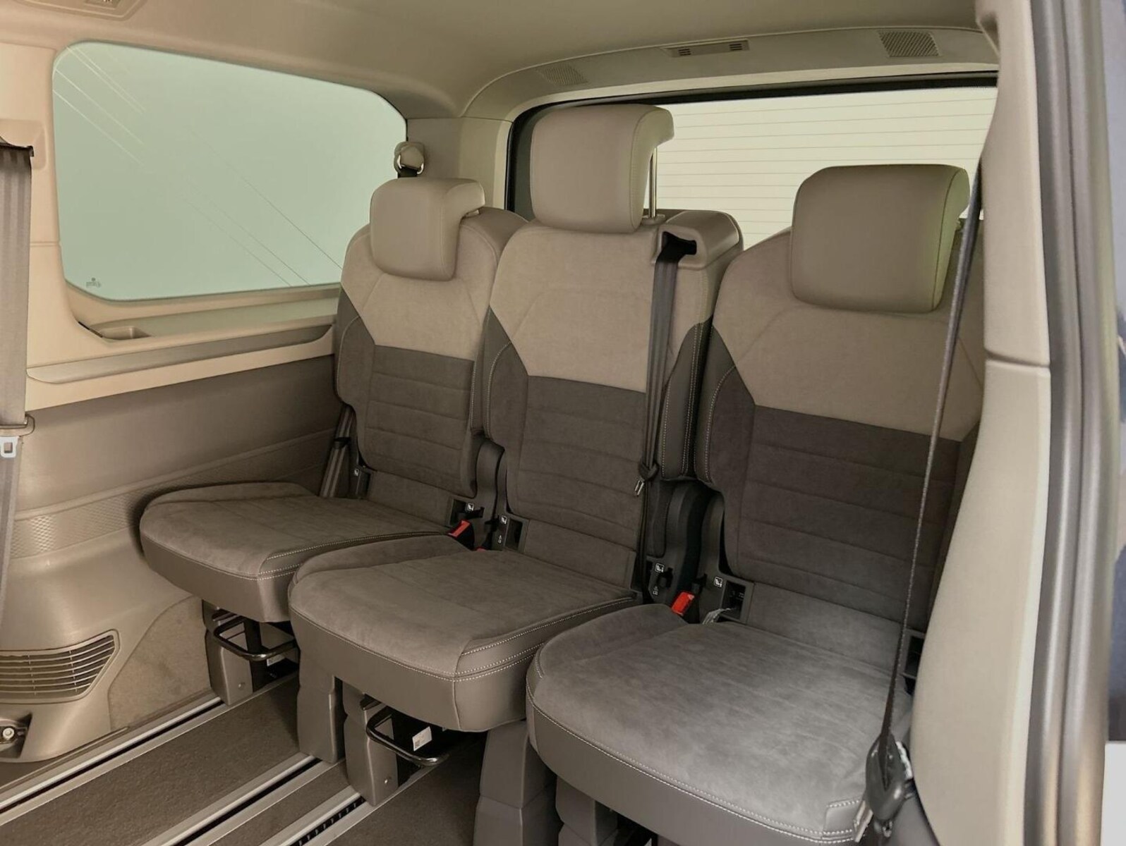 Volkswagen Multivan Langversion – Bild 23