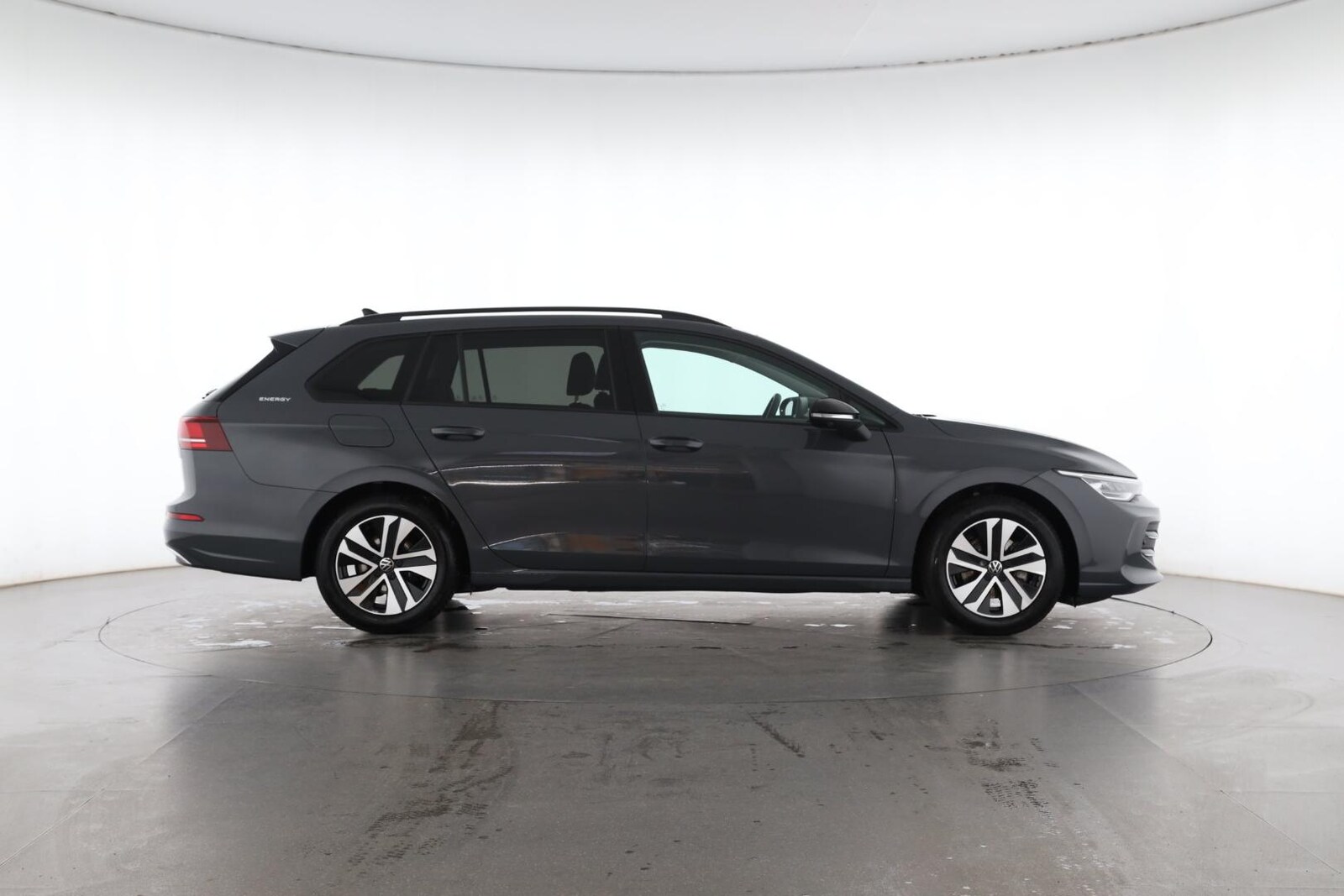 Volkswagen Golf Variant – Bild 7