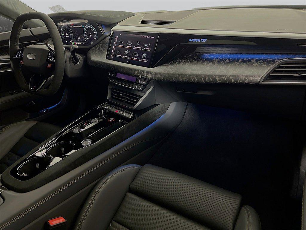 2026 Audi RS e-tron GT Performance Base - Photo 29