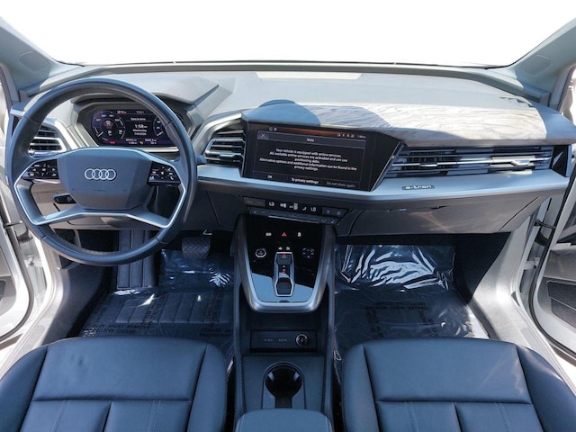 2023 Audi Q4 e-tron Premium - Photo 9