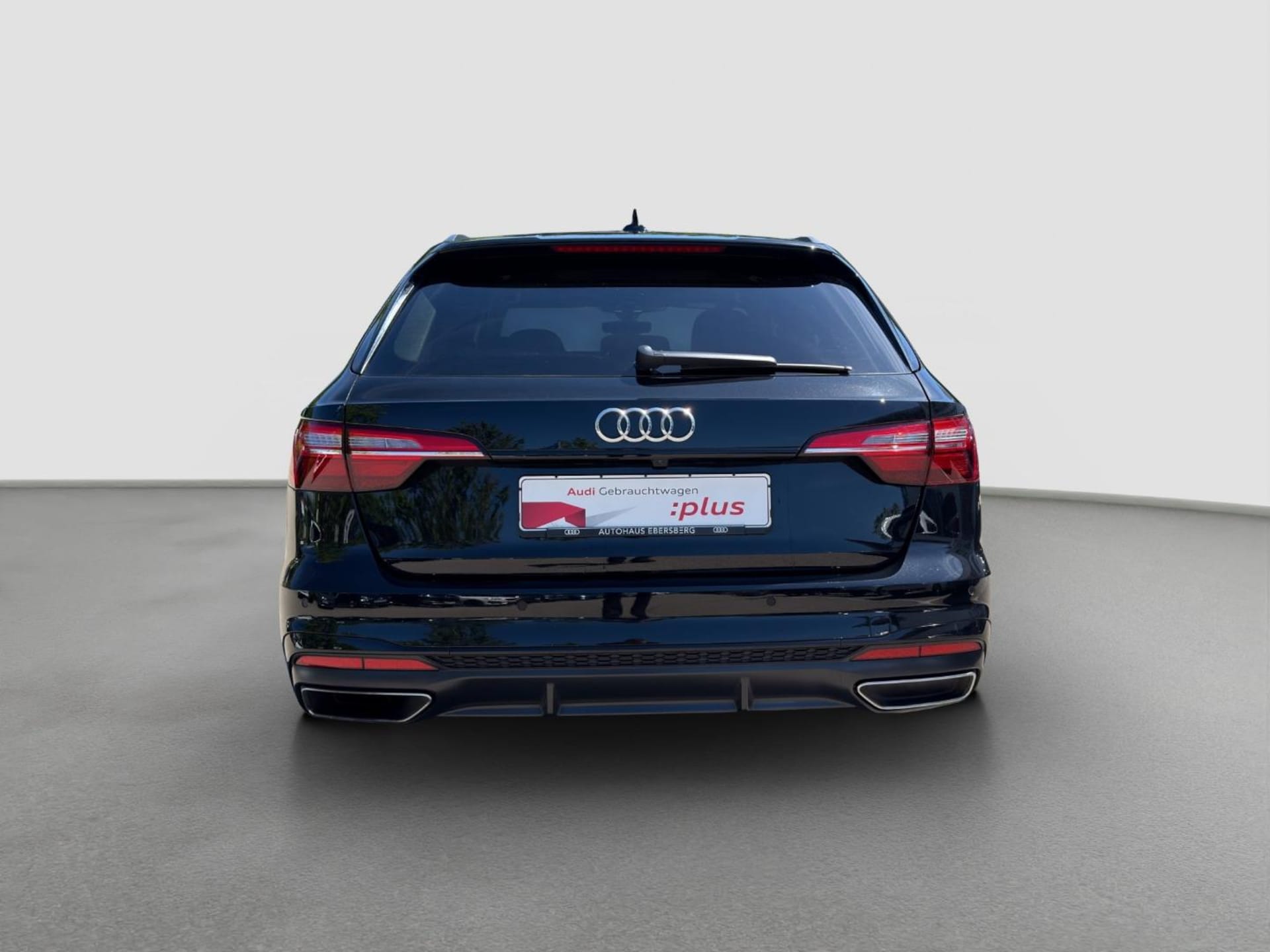 Audi A4 Avant S line
