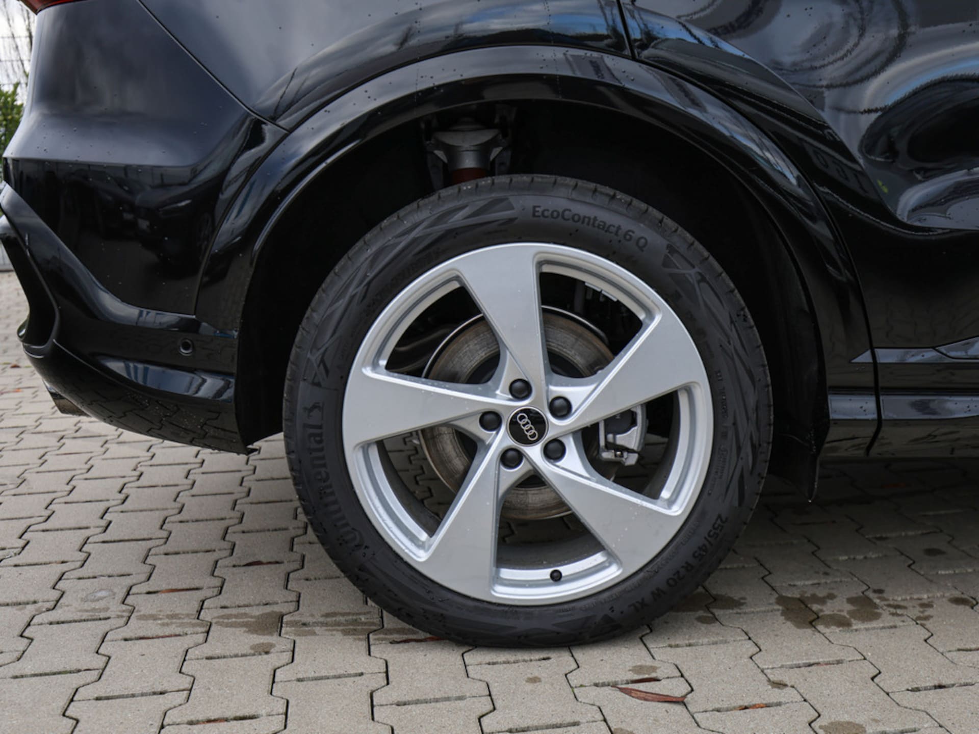 Audi Q5 SUV e-hybrid