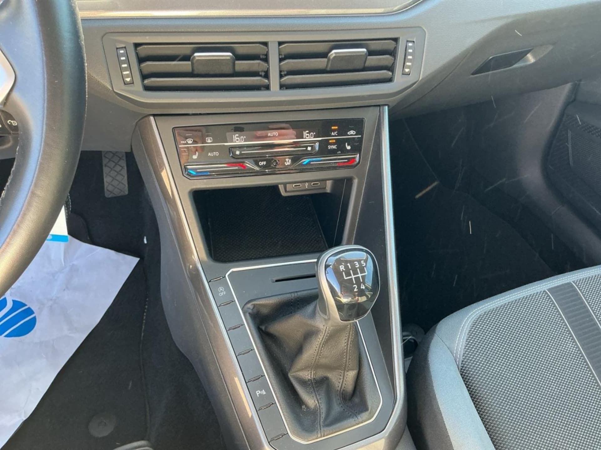 Volkswagen Polo Style