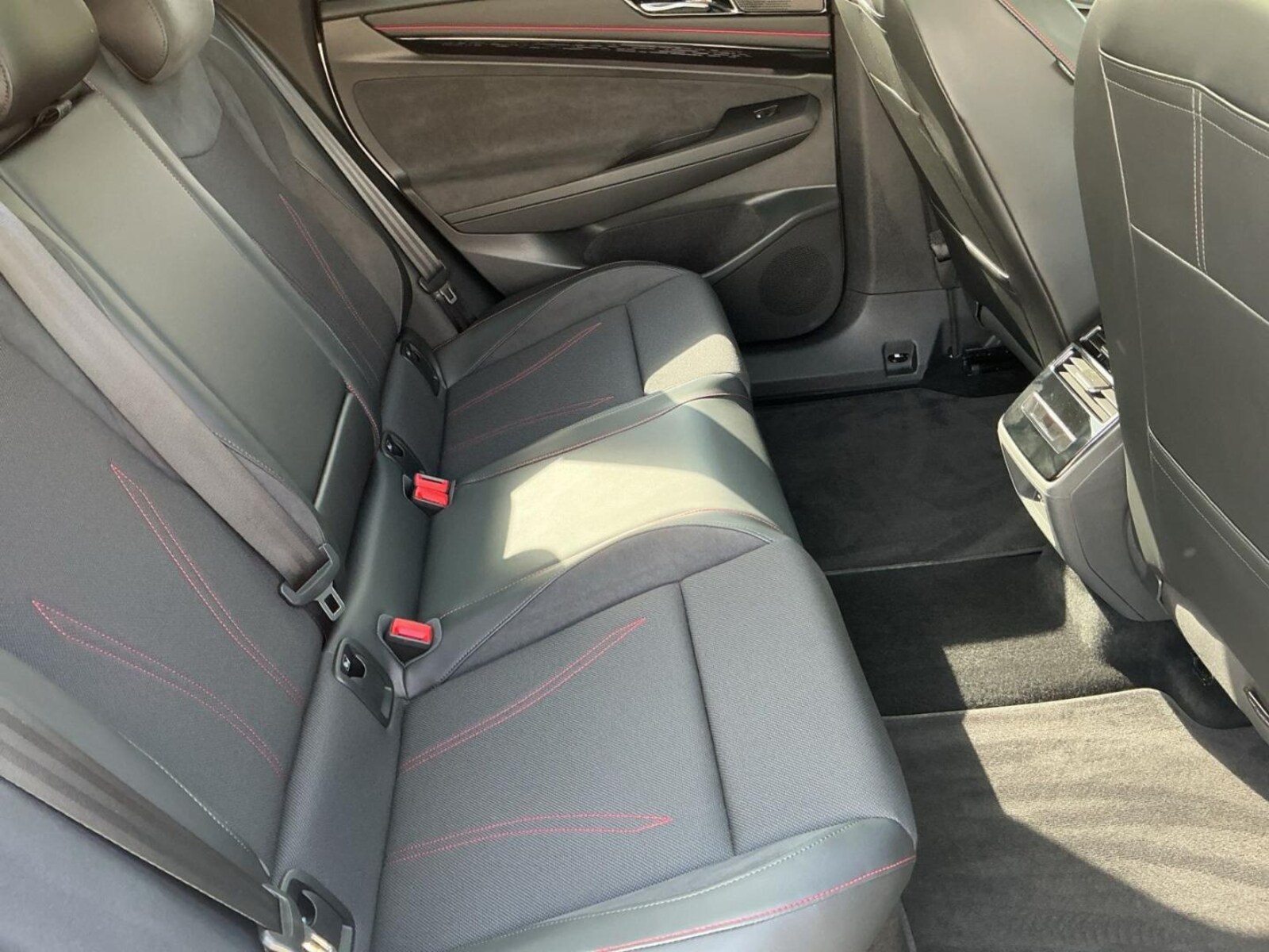 Volkswagen ID.7 Tourer – Bild 14
