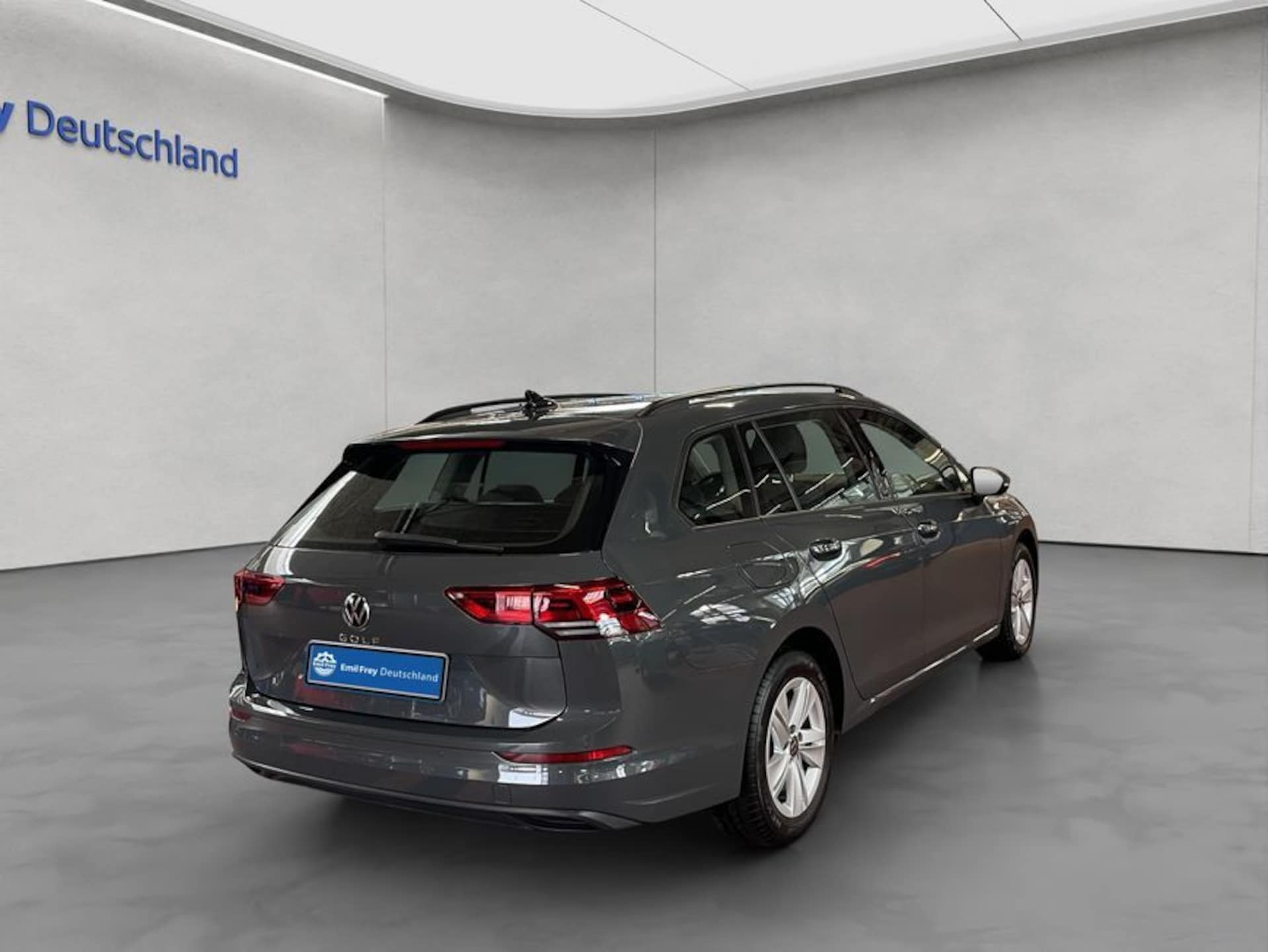 Volkswagen Golf Variant Life