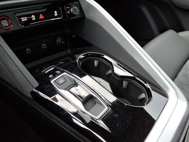 2025 Audi SQ5 Sportback Premium Plus - Photo 18
