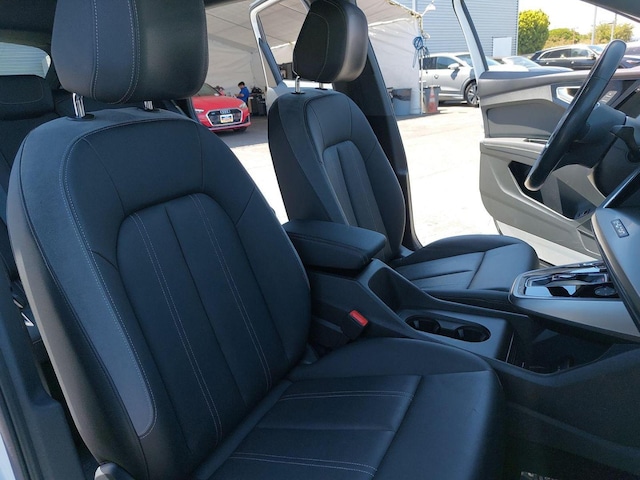 2023 Audi Q4 e-tron Premium - Photo 10