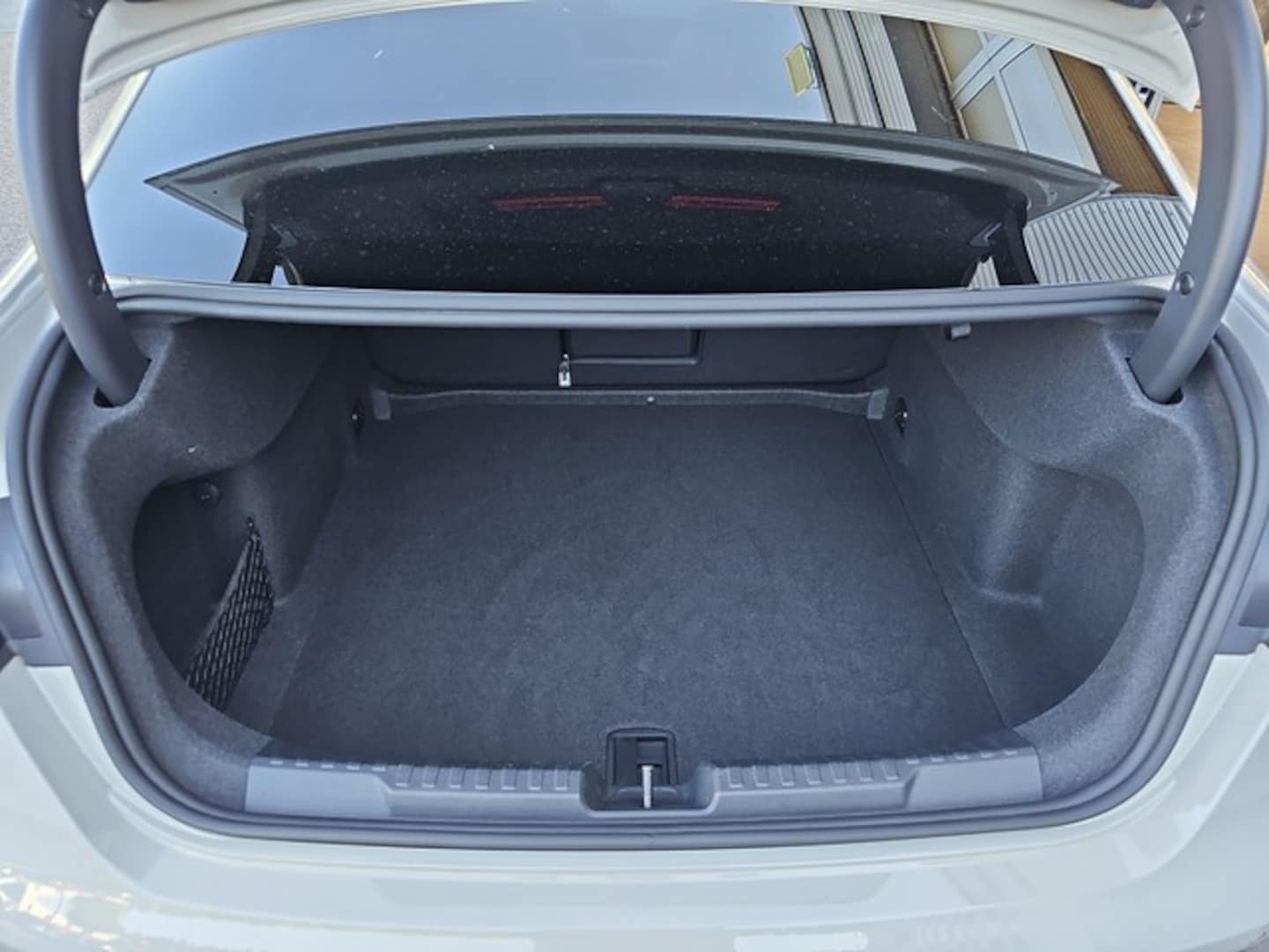 Bild über Audi S3 Limousine TFSI quattro S tronic - für weitere Informationen kontaktieren Sie den Audi Partner