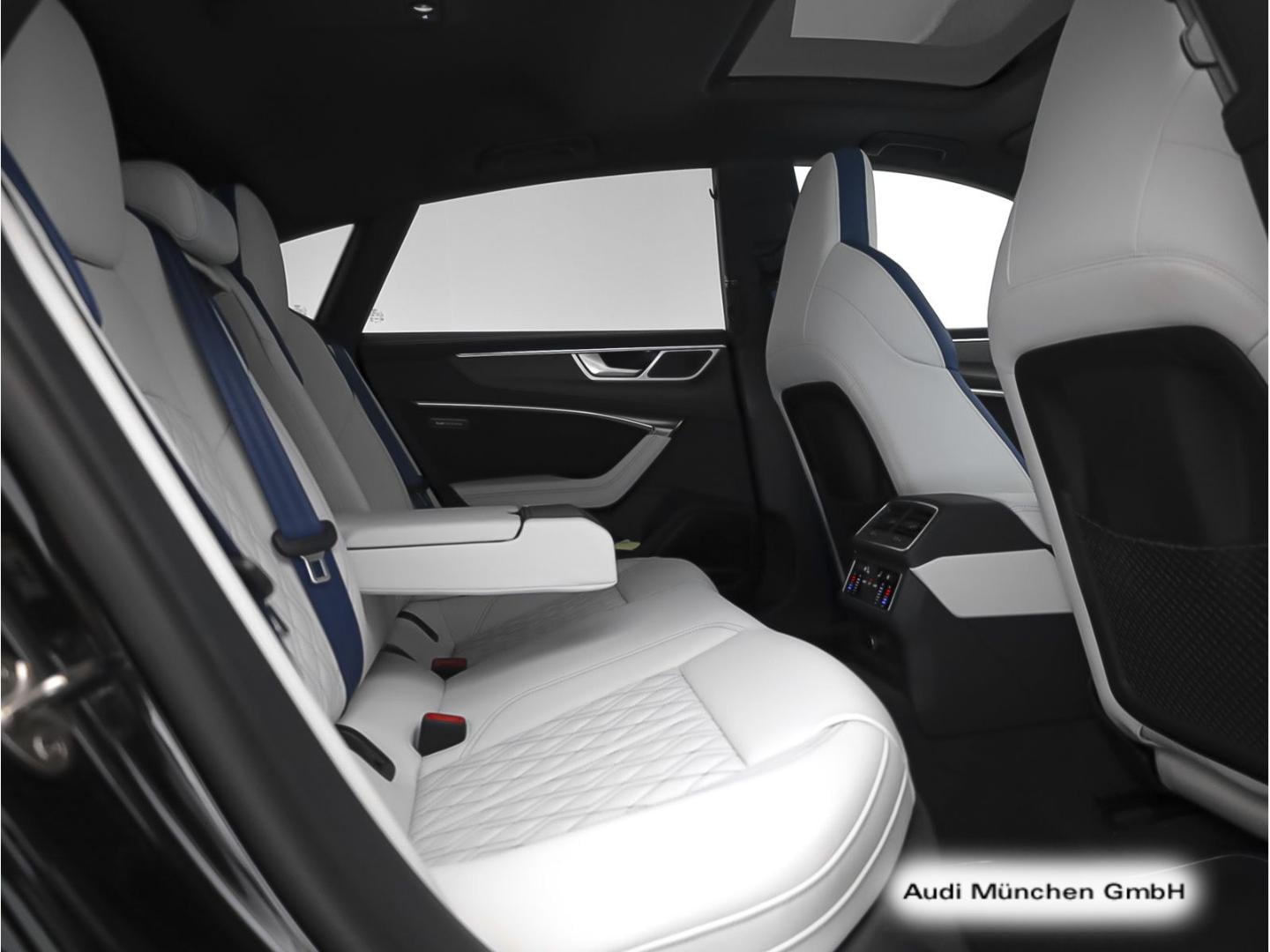 Bild über Audi A7 Sportback 55 TFSI quattro S tronic - für weitere Informationen kontaktieren Sie den Audi Partner