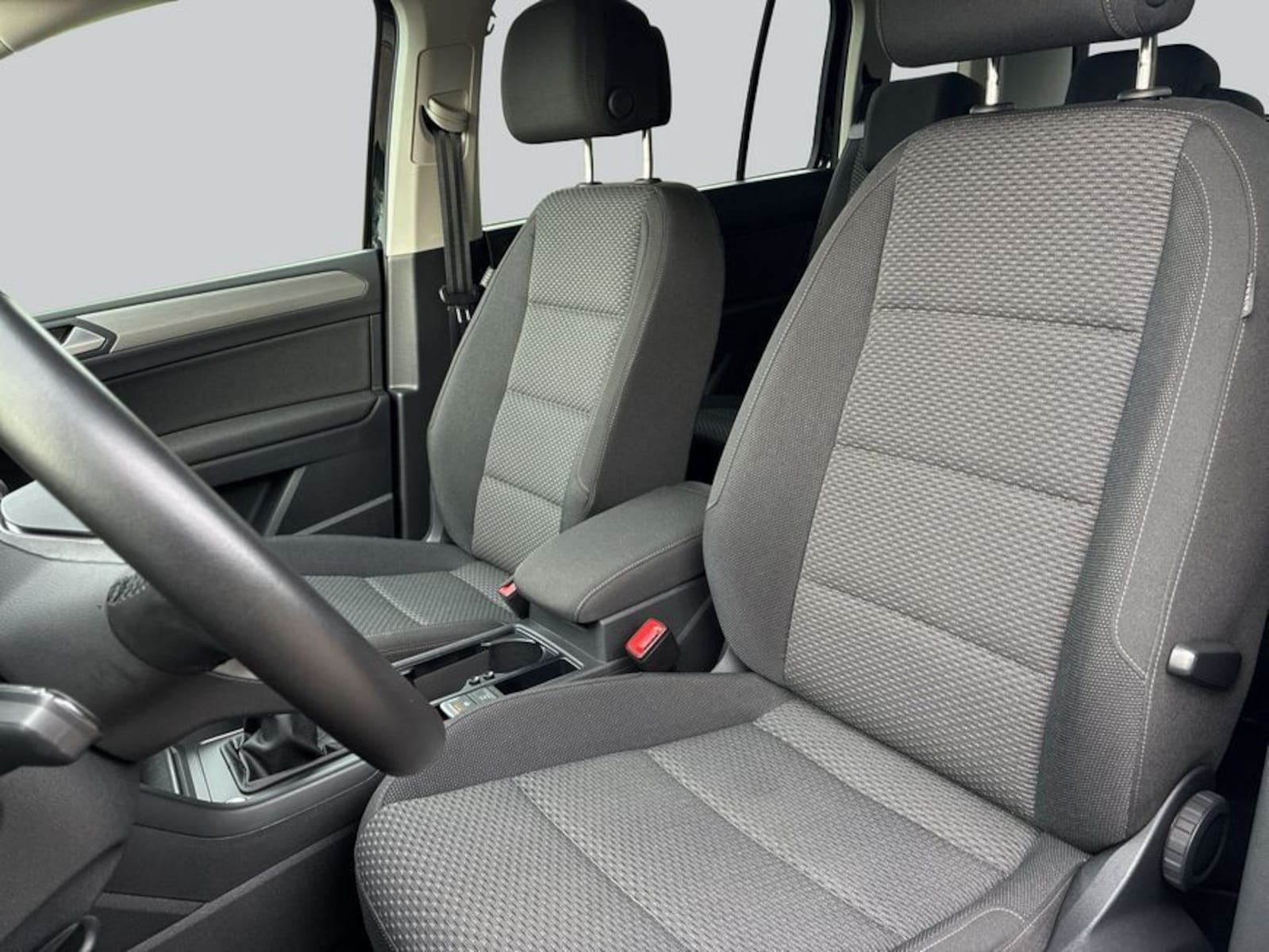 Volkswagen Touran – Bild 10