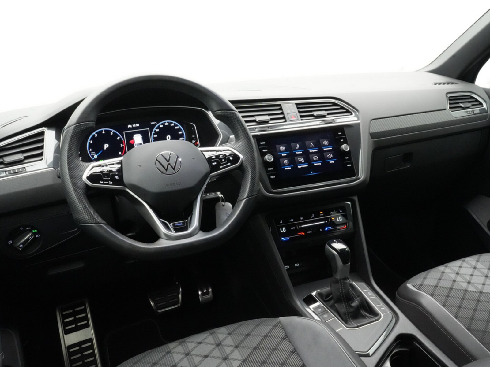 Volkswagen Tiguan – Bild 8