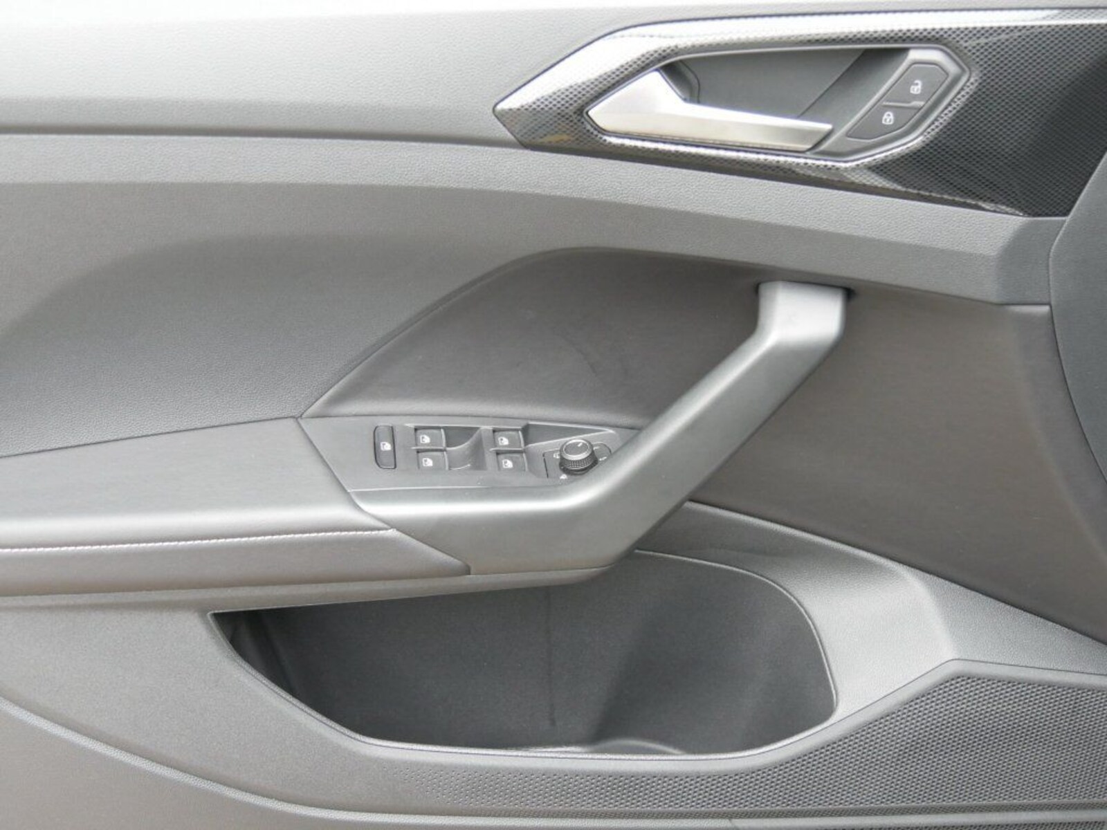 Volkswagen T-Cross – Bild 10