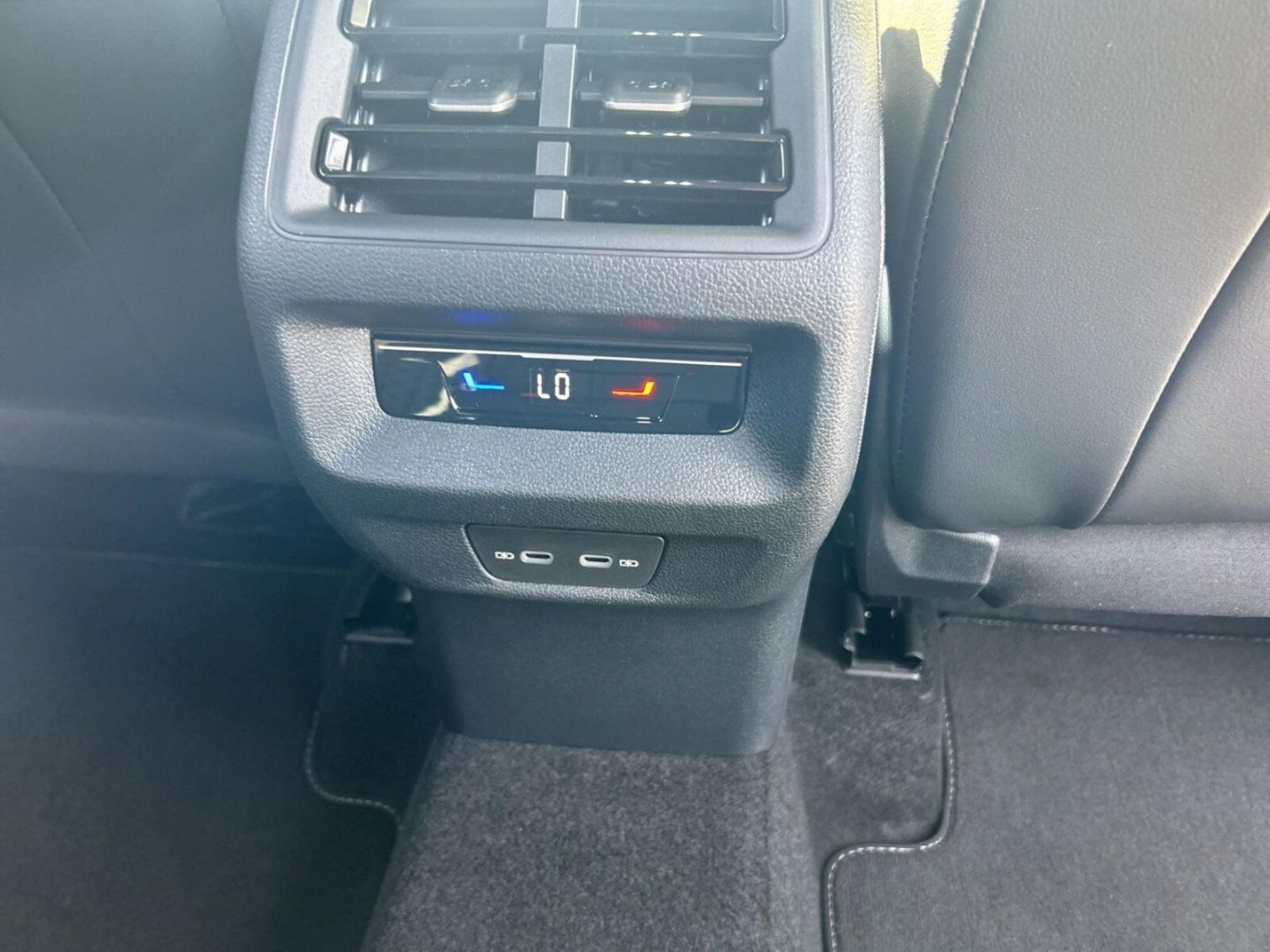 Volkswagen Tiguan – Bild 22