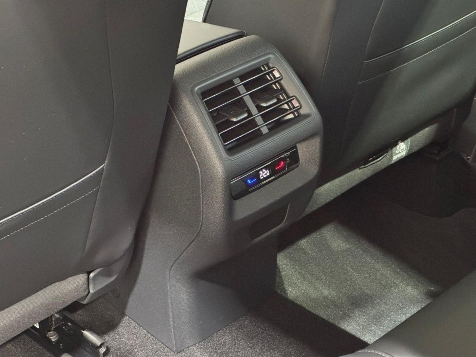 Volkswagen Tiguan – Bild 21