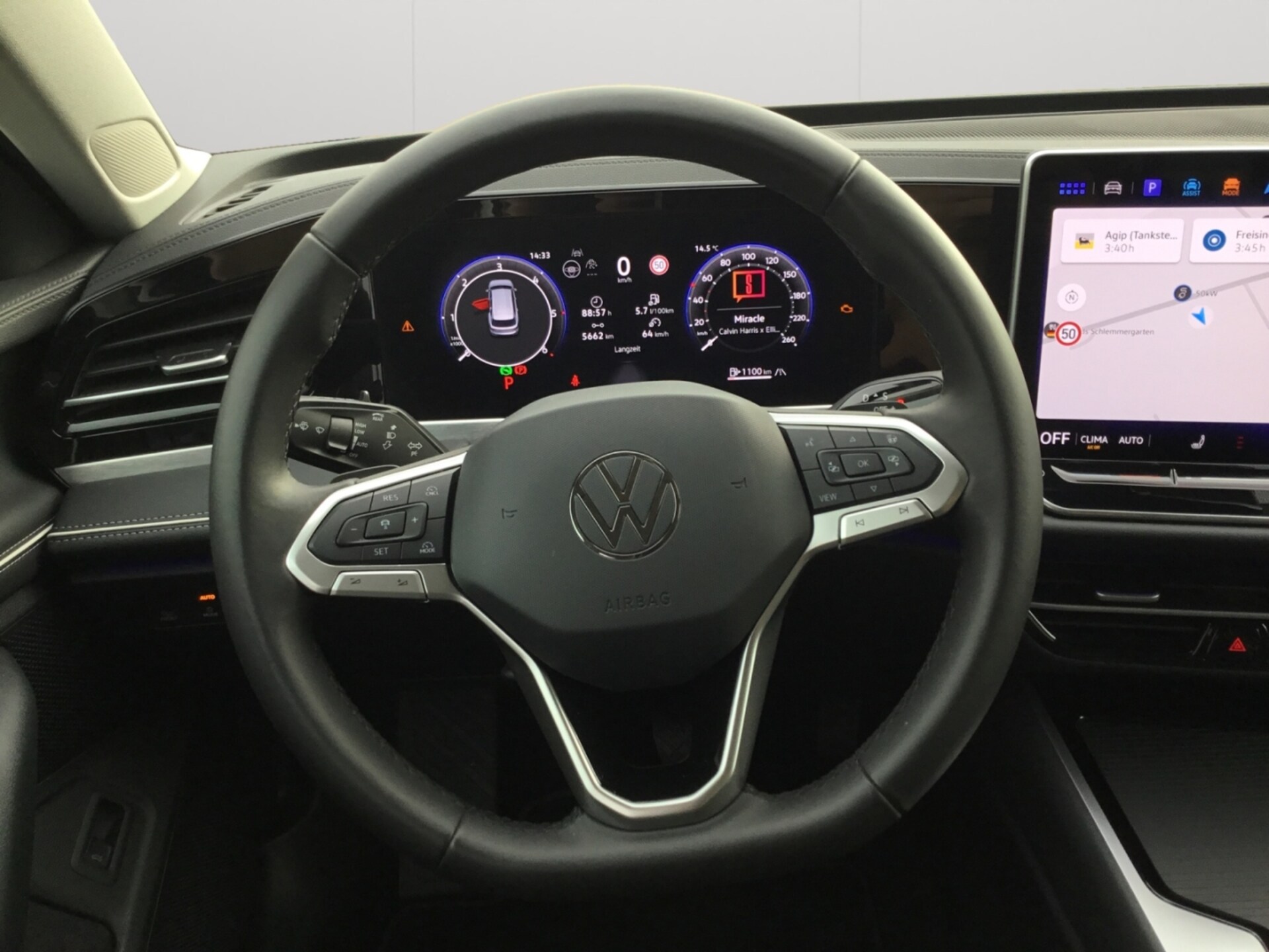 Volkswagen Passat Elegance