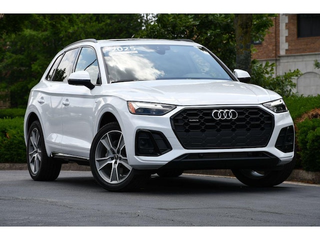 Photo of 2025 Audi Q5