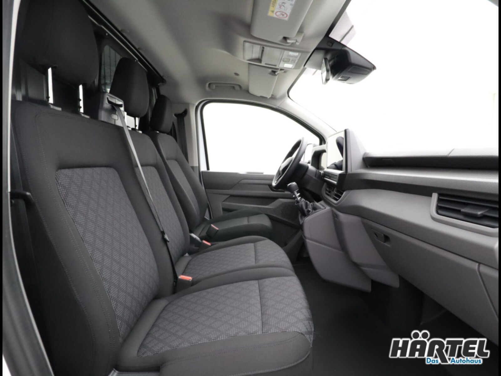 Volkswagen Transporter Kasten kurzer Radstand – Bild 6