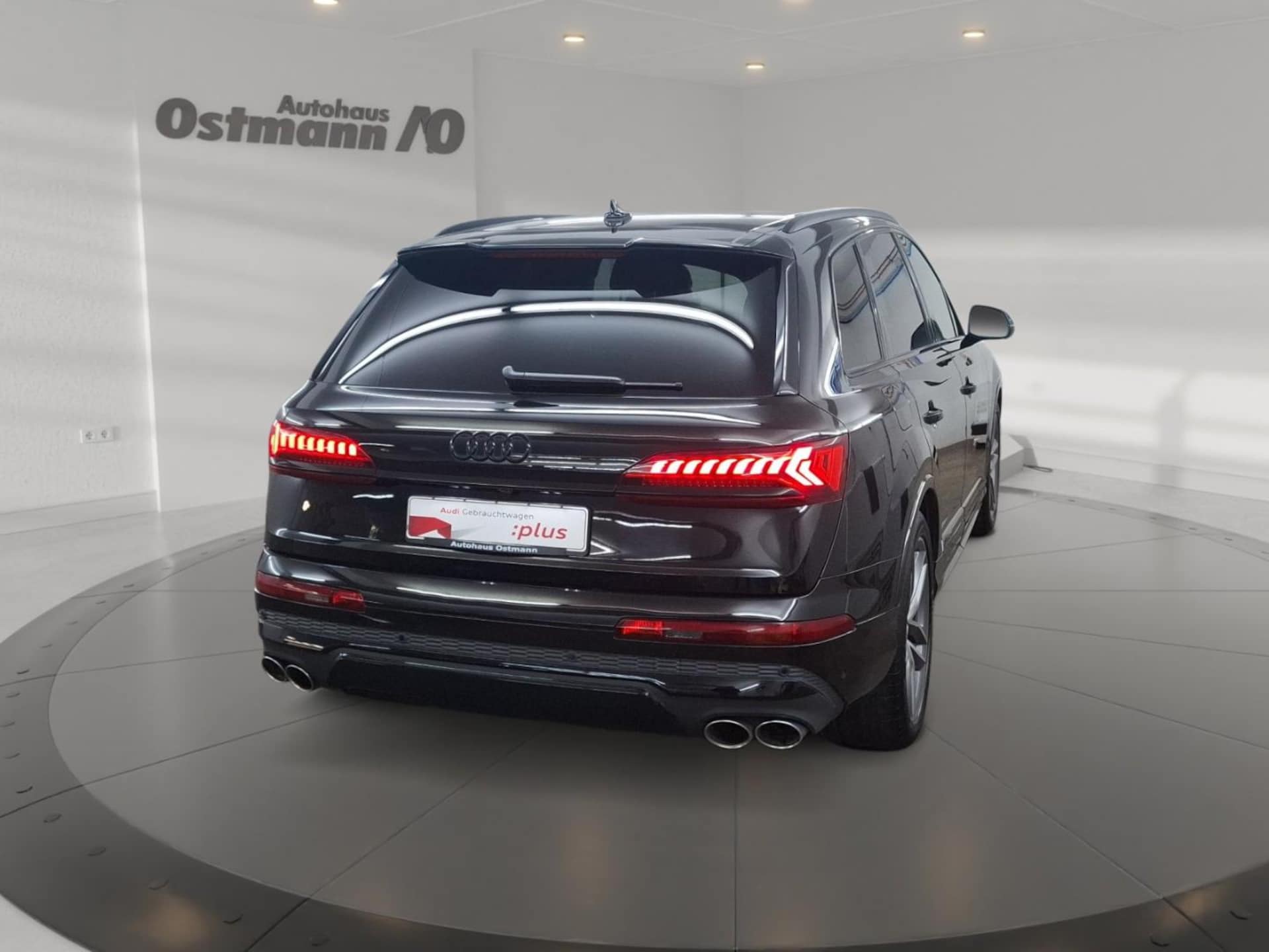 Audi SQ7 SUV