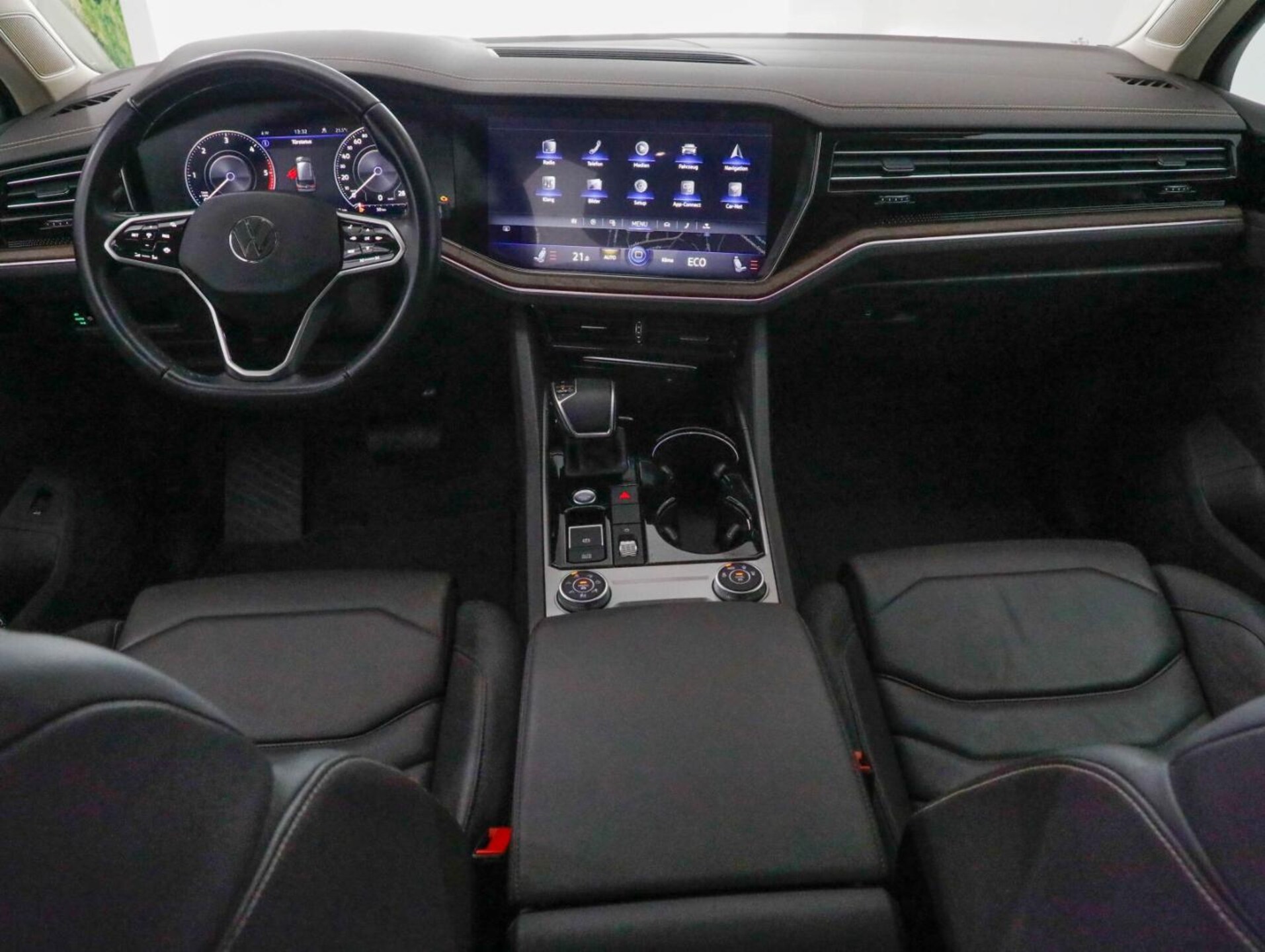 Volkswagen Touareg Atmosphere