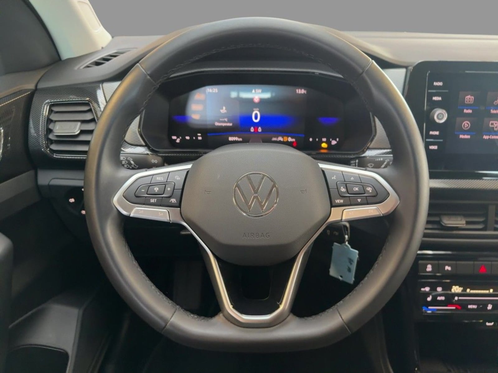 Volkswagen T-Cross – Bild 10