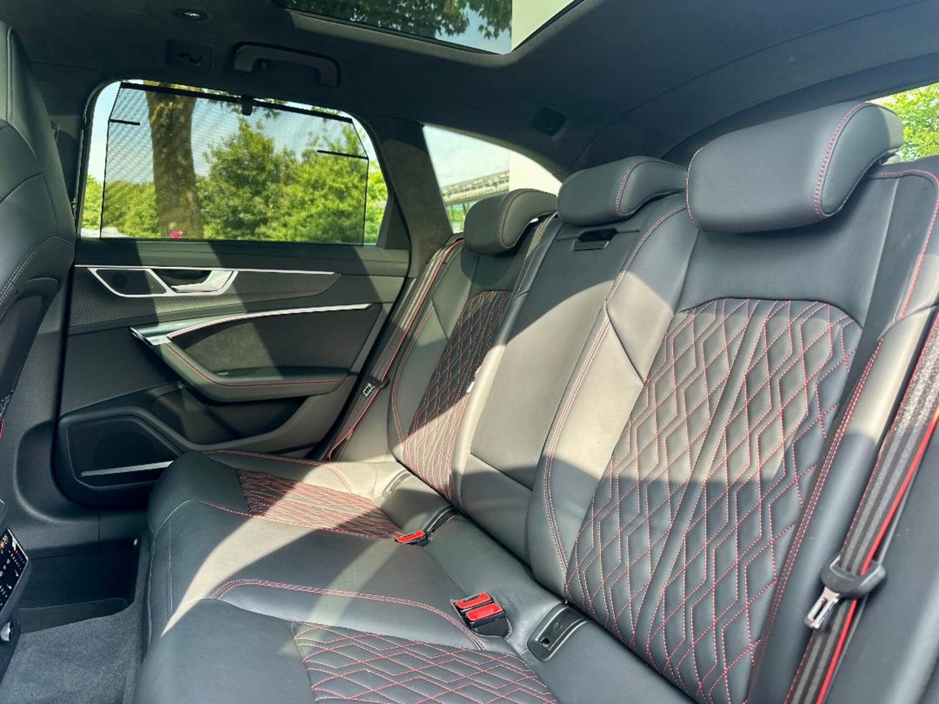 Audi S6 Avant
