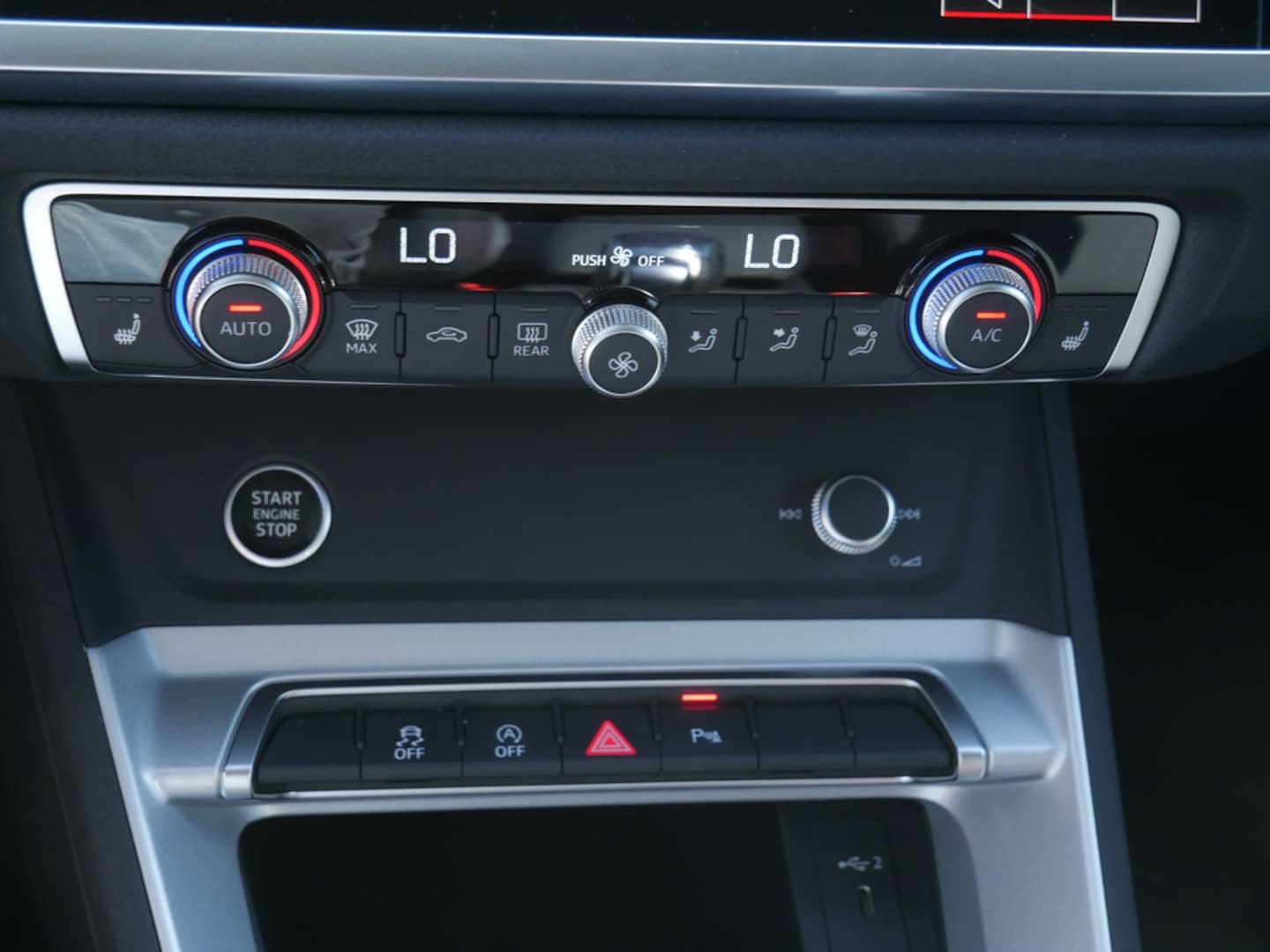 Bild über Audi Q3 TFSI 110 kW S tronic - für weitere Informationen kontaktieren Sie den Audi Partner