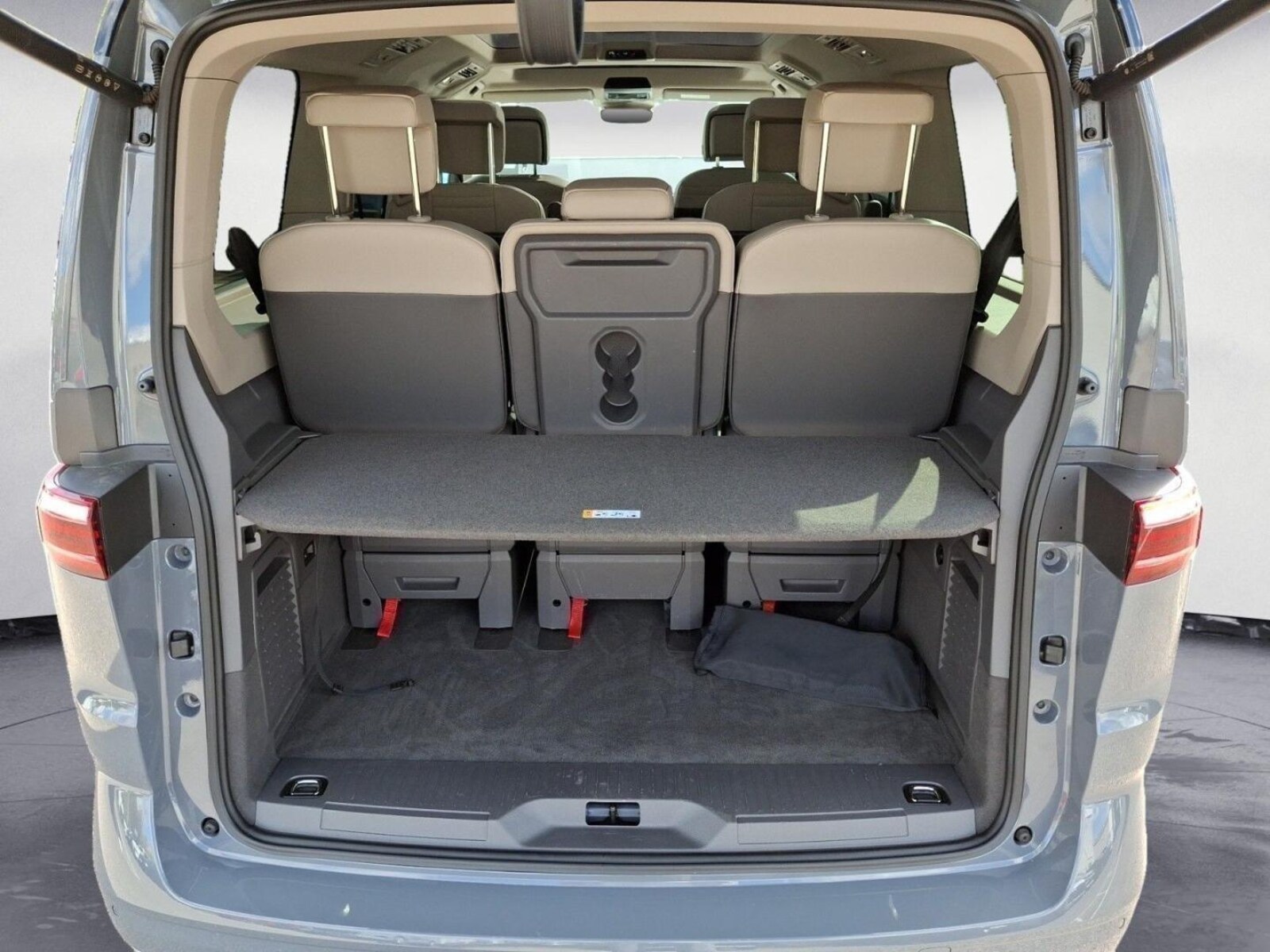 Volkswagen Multivan Langversion – Bild 15
