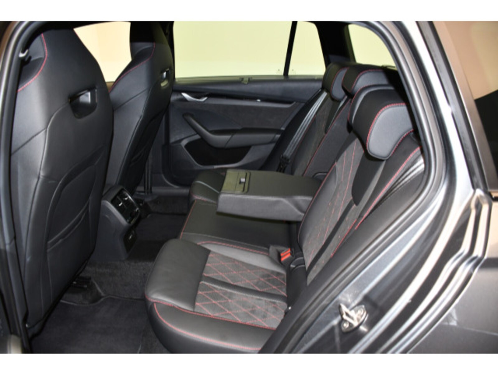 Škoda Octavia Combi – Bild 9