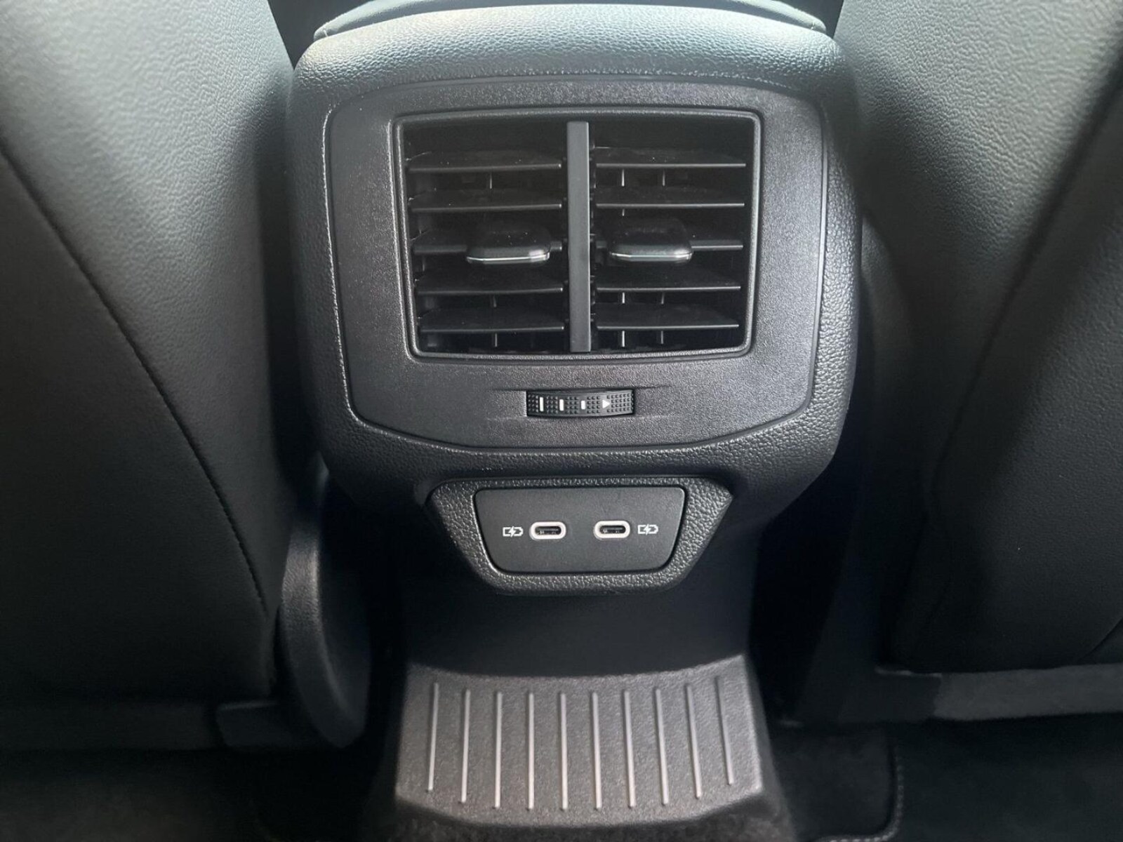 Volkswagen T-Roc – Bild 29