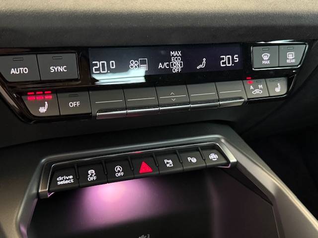 Image about Audi A3 Berline S line 35 TFSI Hybride 110 kW (150 ch) S tronic