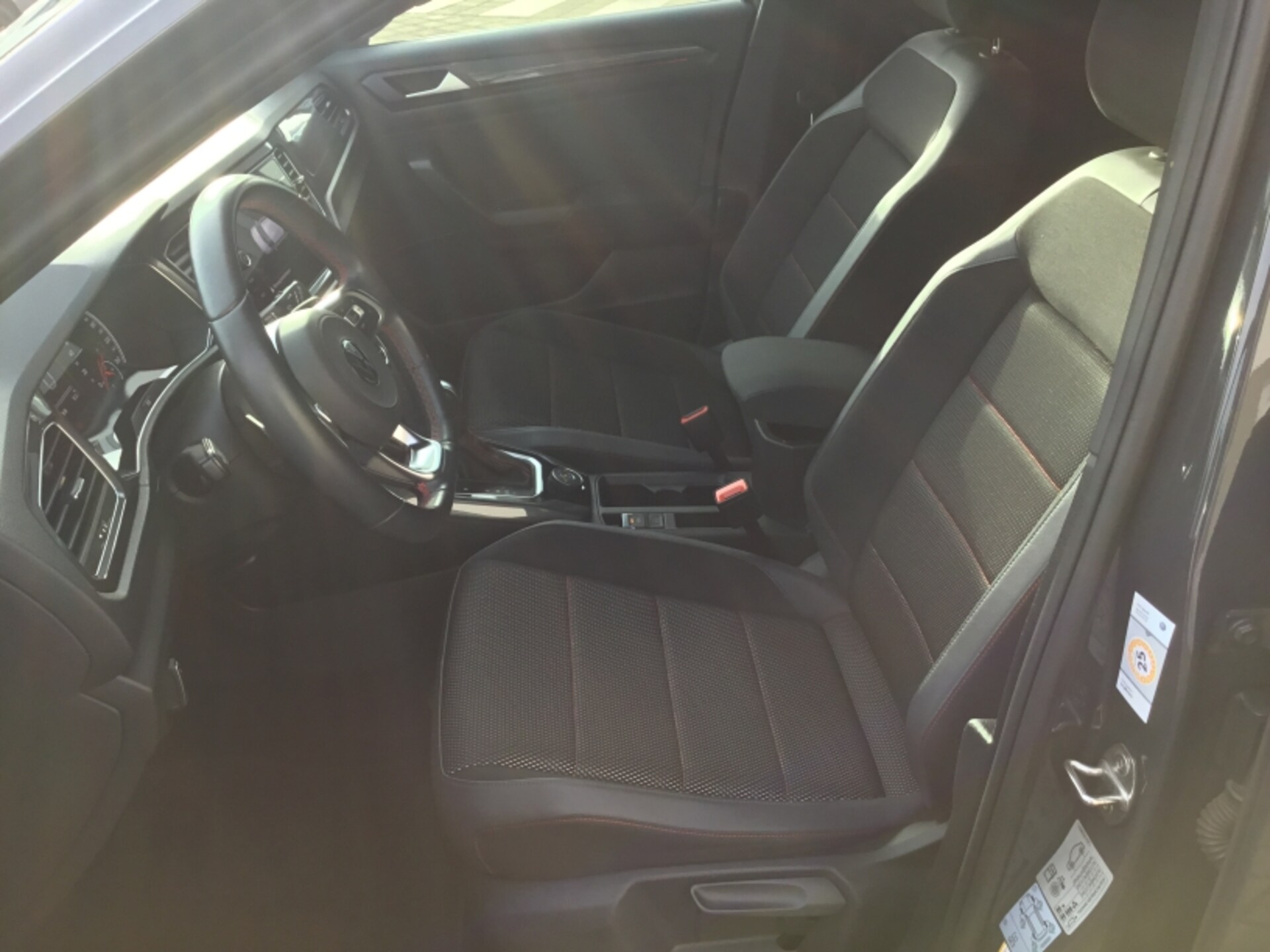 Volkswagen T-Roc Sport