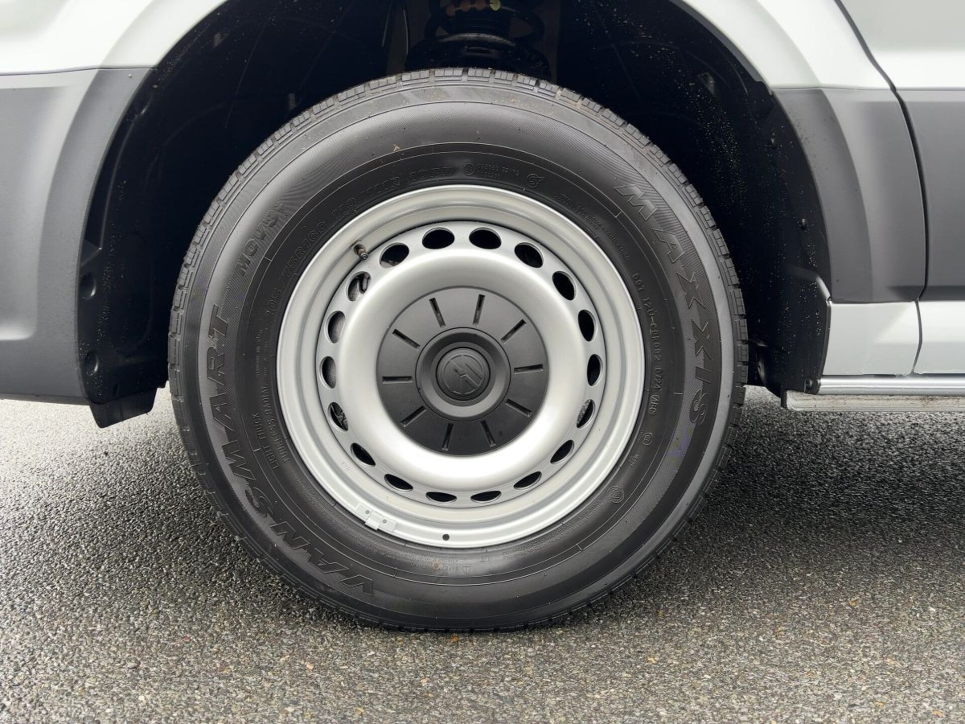 Volkswagen Crafter Kasten langer Radstand
